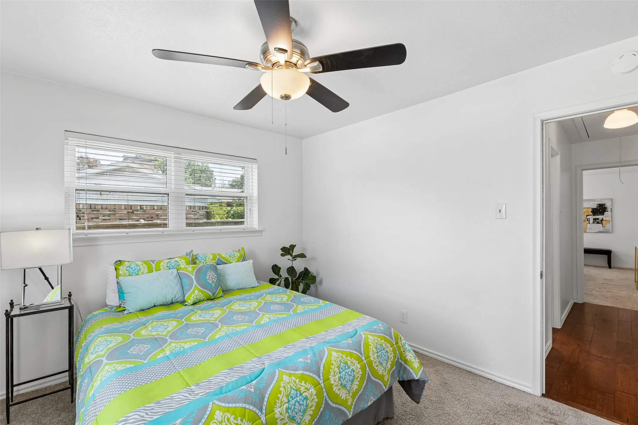 Single Family Residence For Sale in Dallas County , 527 Twilight Trail, Richardson, Texas 75080, 4 Bedroom, 2 Bathroom, Garage spaces, 2,257 Sqft, built in 1965, mls#21327611, Real Estate Agent in Richardson, Homes For Sale in Dallas county, Homes For Sale in Richardson, Realtor in Richardson Texas, Real Estate Brokerage Independent Realty Texas, Luminita Cordes Realtor