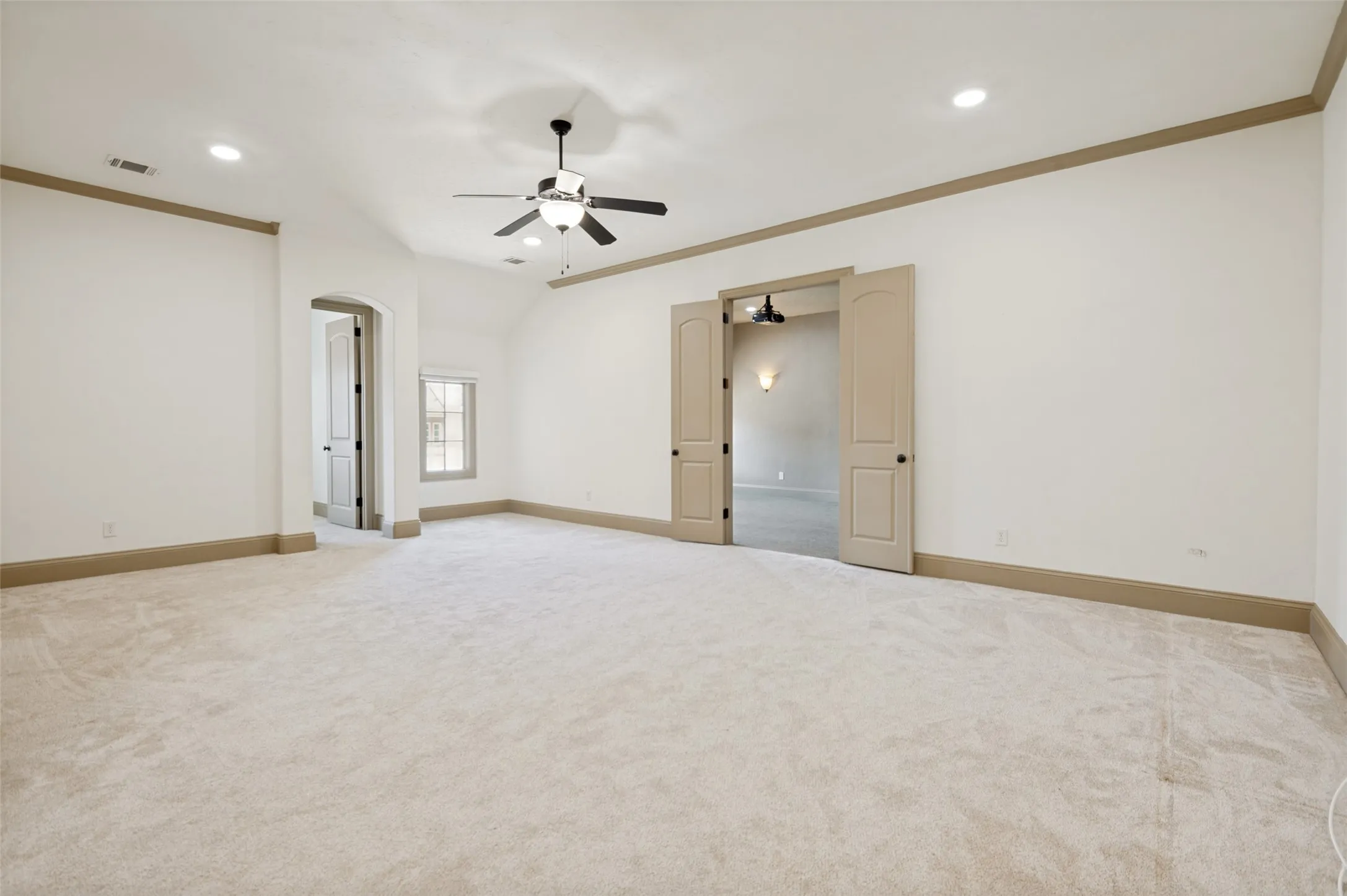 Single Family Residence For Sale in Collin County , 5764 Quebec Lane, Plano, Texas 75024, 4 Bedroom, 5 Bathroom, 3 Garage spaces, 4,243 Sqft, built in 2007, mls#21328699, Real Estate Agent in Plano, Homes For Sale in Collin county, Homes For Sale in Plano, Realtor in Plano Texas, Real Estate Brokerage Independent Realty Texas, Luminita Cordes Realtor