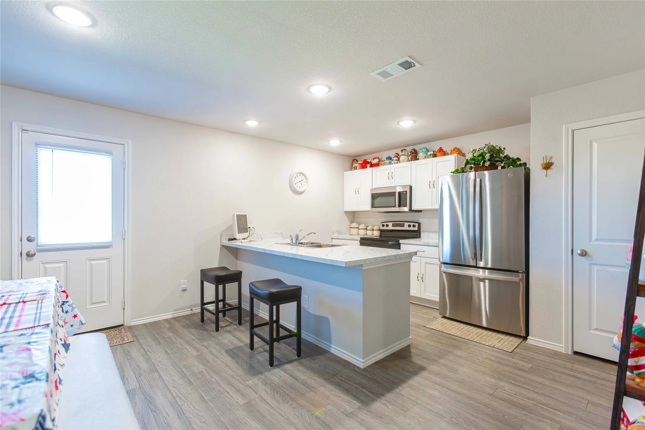 Single Family Residence For Sale in Callahan County , 607 Clear Creek Court, Clyde, Texas 79510, 4 Bedroom, 3 Bathroom, 2 Garage spaces, 2,203 Sqft, built in 2025, mls#21328683, Real Estate Agent in Clyde, Homes For Sale in Callahan county, Homes For Sale in Clyde, Realtor in Clyde Texas, Real Estate Brokerage Independent Realty Texas, Luminita Cordes Realtor