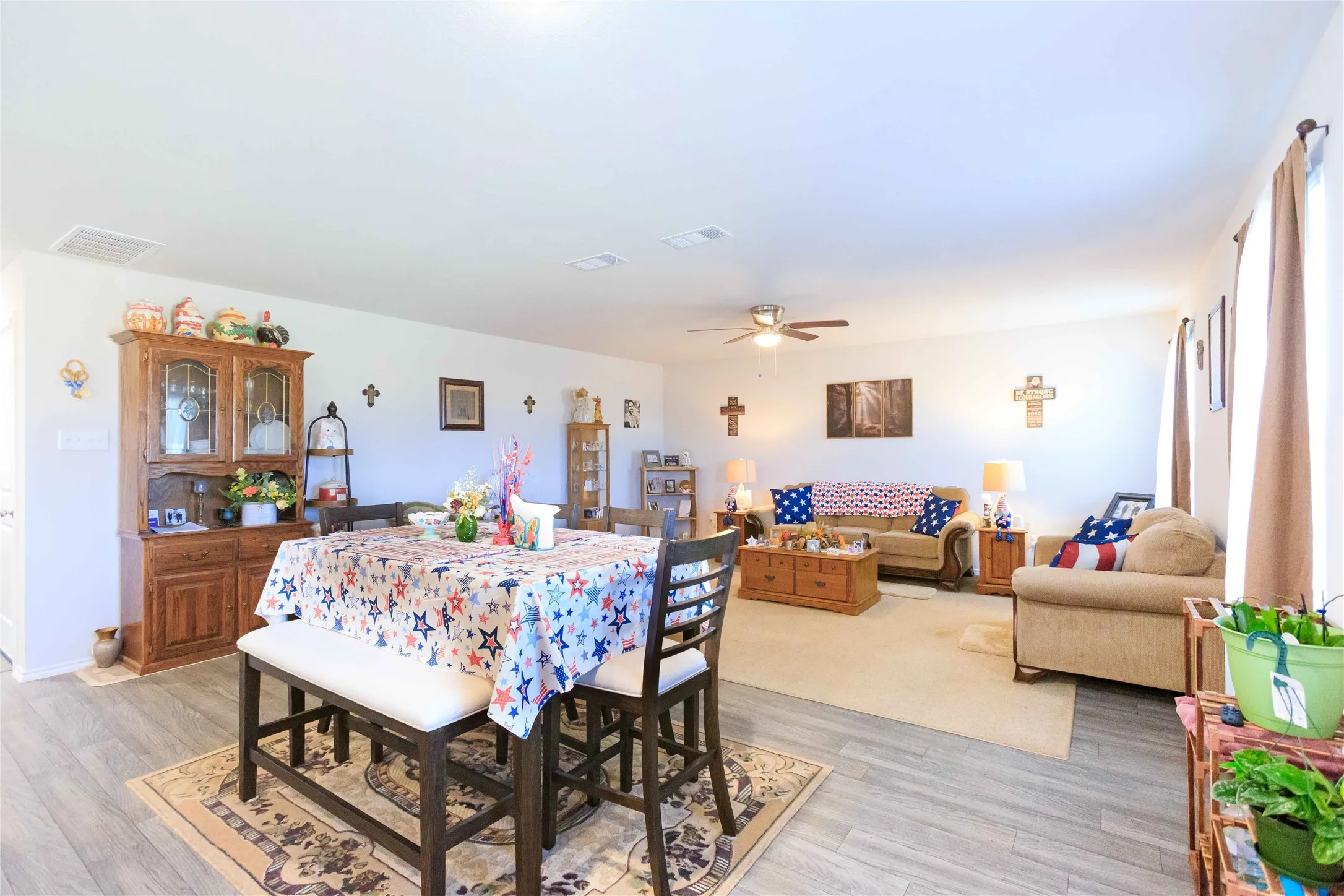 Single Family Residence For Sale in Callahan County , 607 Clear Creek Court, Clyde, Texas 79510, 4 Bedroom, 3 Bathroom, 2 Garage spaces, 2,203 Sqft, built in 2025, mls#21328683, Real Estate Agent in Clyde, Homes For Sale in Callahan county, Homes For Sale in Clyde, Realtor in Clyde Texas, Real Estate Brokerage Independent Realty Texas, Luminita Cordes Realtor
