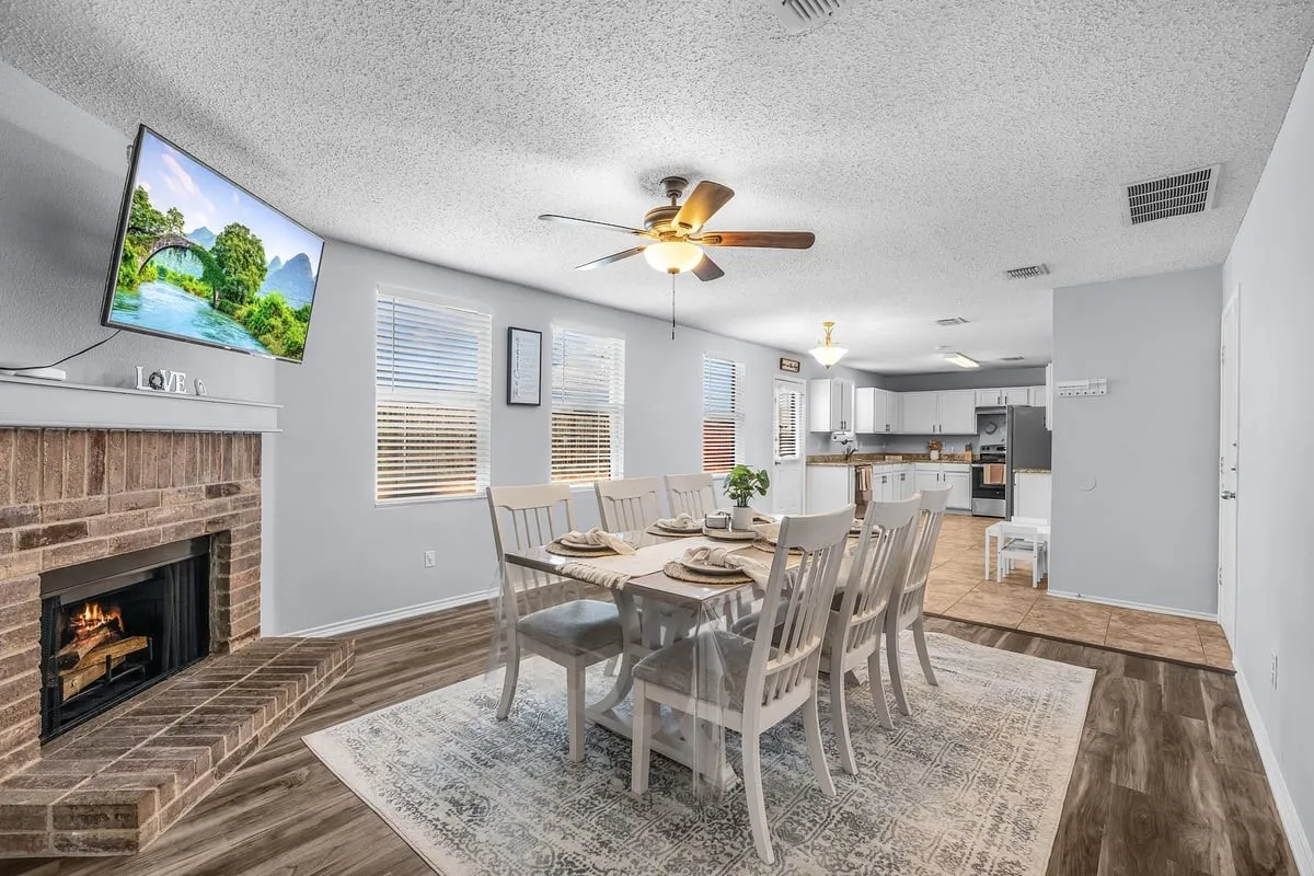 Single Family Residence For Sale in Denton County , 1741 Baxter Springs Drive, Fort Worth, Texas 76247, 3 Bedroom, 3 Bathroom, 2 Garage spaces, 2,318 Sqft, built in 2004, mls#21328717, Real Estate Agent in Fort Worth, Homes For Sale in Denton county, Homes For Sale in Fort Worth, Realtor in Fort Worth Texas, Real Estate Brokerage Independent Realty Texas, Luminita Cordes Realtor