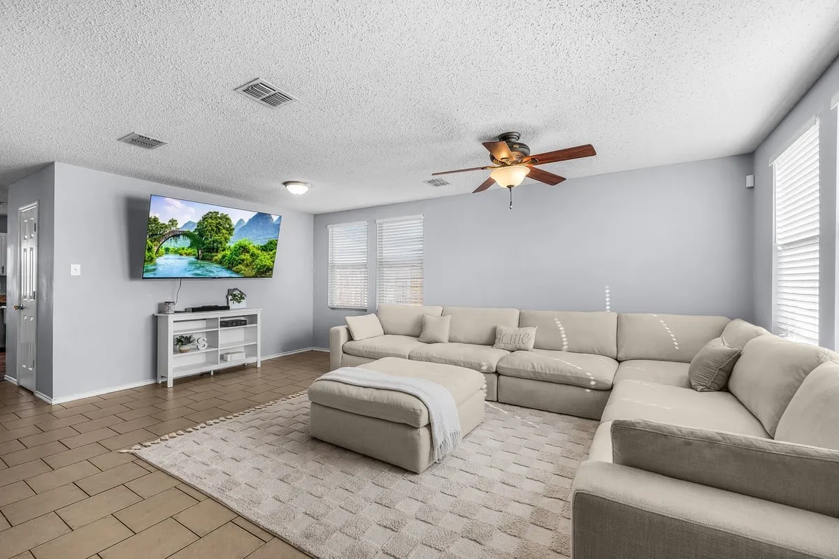 Single Family Residence For Sale in Denton County , 1741 Baxter Springs Drive, Fort Worth, Texas 76247, 3 Bedroom, 3 Bathroom, 2 Garage spaces, 2,318 Sqft, built in 2004, mls#21328717, Real Estate Agent in Fort Worth, Homes For Sale in Denton county, Homes For Sale in Fort Worth, Realtor in Fort Worth Texas, Real Estate Brokerage Independent Realty Texas, Luminita Cordes Realtor