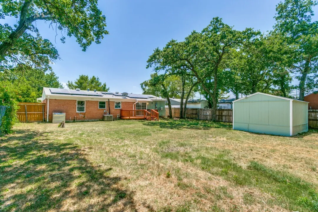 Single Family Residence For Sale in Tarrant County , 748 Oak Drive, Hurst, Texas 76053, 3 Bedroom, 2 Bathroom, 1 Garage spaces, 1,333 Sqft, built in 1958, mls#21328573, Real Estate Agent in Hurst, Homes For Sale in Tarrant county, Homes For Sale in Hurst, Realtor in Hurst Texas, Real Estate Brokerage Independent Realty Texas, Luminita Cordes Realtor