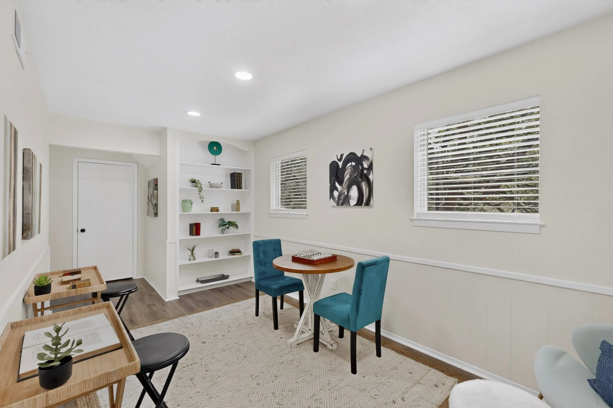 Single Family Residence For Sale in Tarrant County , 3609 Country Club Road, Arlington, Texas 76013, 3 Bedroom, 3 Bathroom, 2 Garage spaces, 2,485 Sqft, built in 1969, mls#21328127, Real Estate Agent in Arlington, Homes For Sale in Tarrant county, Homes For Sale in Arlington, Realtor in Arlington Texas, Real Estate Brokerage Independent Realty Texas, Luminita Cordes Realtor