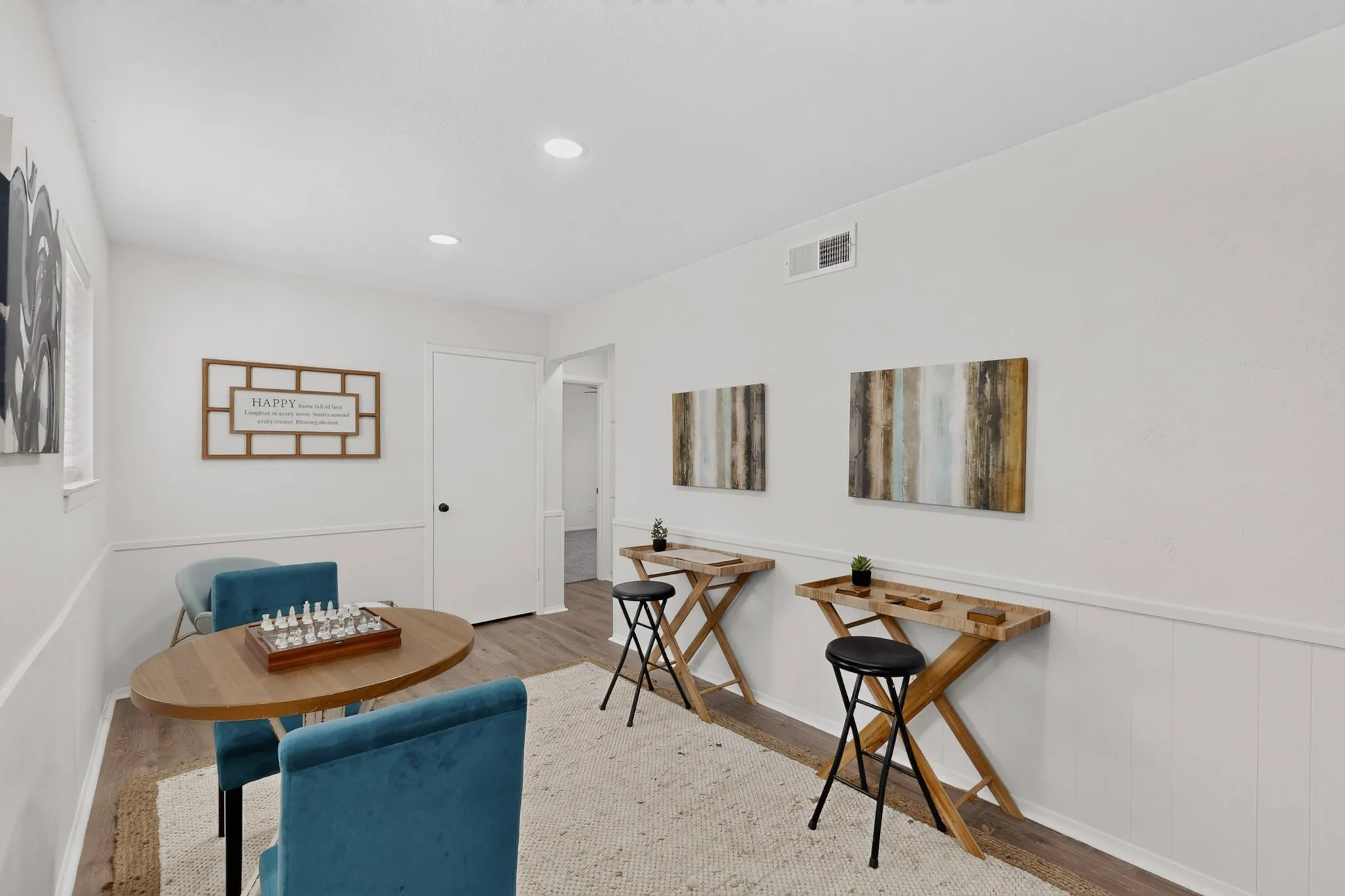 Single Family Residence For Sale in Tarrant County , 3609 Country Club Road, Arlington, Texas 76013, 3 Bedroom, 3 Bathroom, 2 Garage spaces, 2,485 Sqft, built in 1969, mls#21328127, Real Estate Agent in Arlington, Homes For Sale in Tarrant county, Homes For Sale in Arlington, Realtor in Arlington Texas, Real Estate Brokerage Independent Realty Texas, Luminita Cordes Realtor