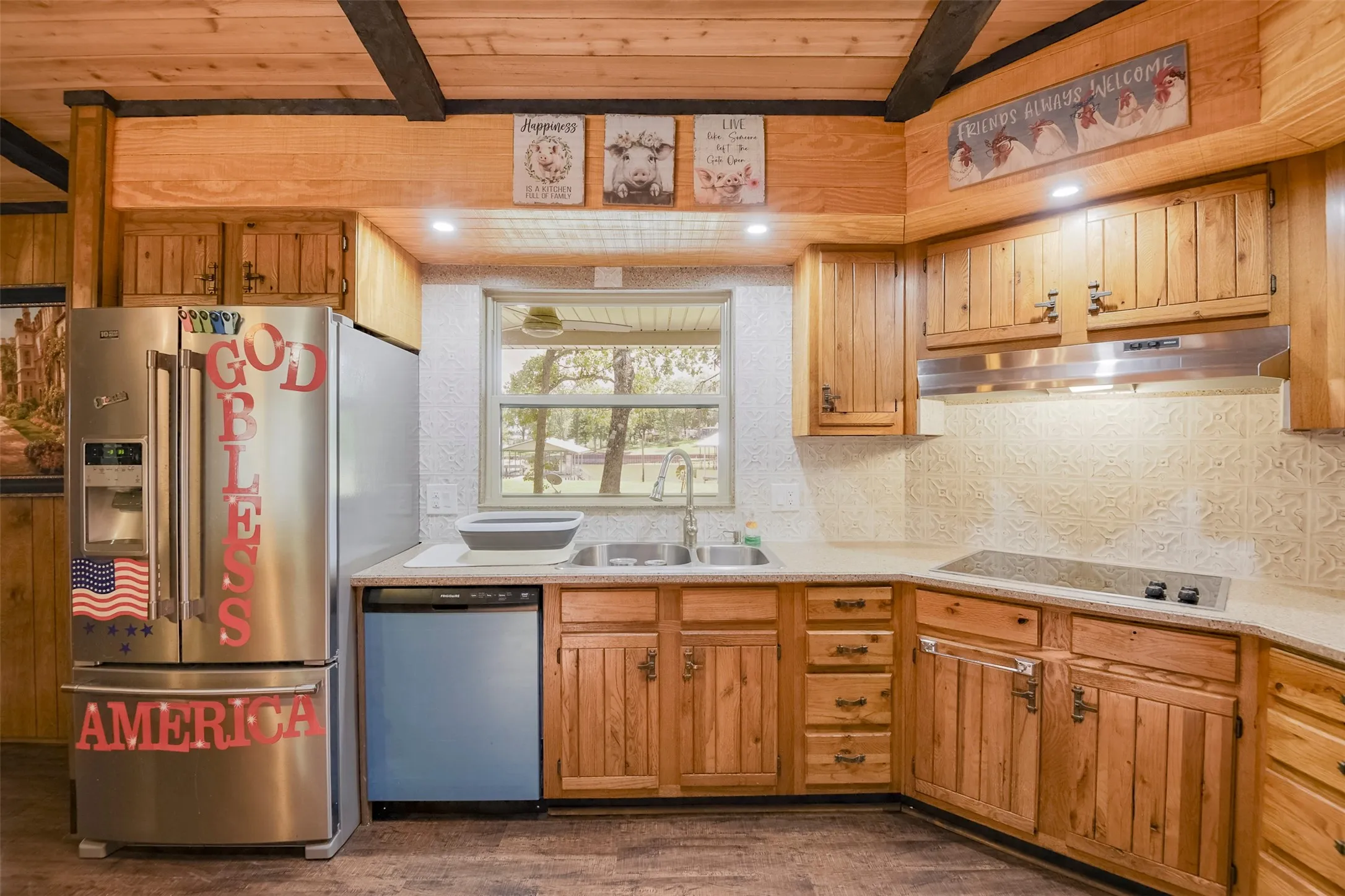 Mobile Home For Sale in Henderson County , 182 Indian Gap Road, Mabank, Texas 75156, 4 Bedroom, 2 Bathroom, 1 Garage spaces, 2,600 Sqft, built in 1987, mls#21328208, Real Estate Agent in Mabank, Homes For Sale in Henderson county, Homes For Sale in Mabank, Realtor in Mabank Texas, Real Estate Brokerage Independent Realty Texas, Luminita Cordes Realtor
