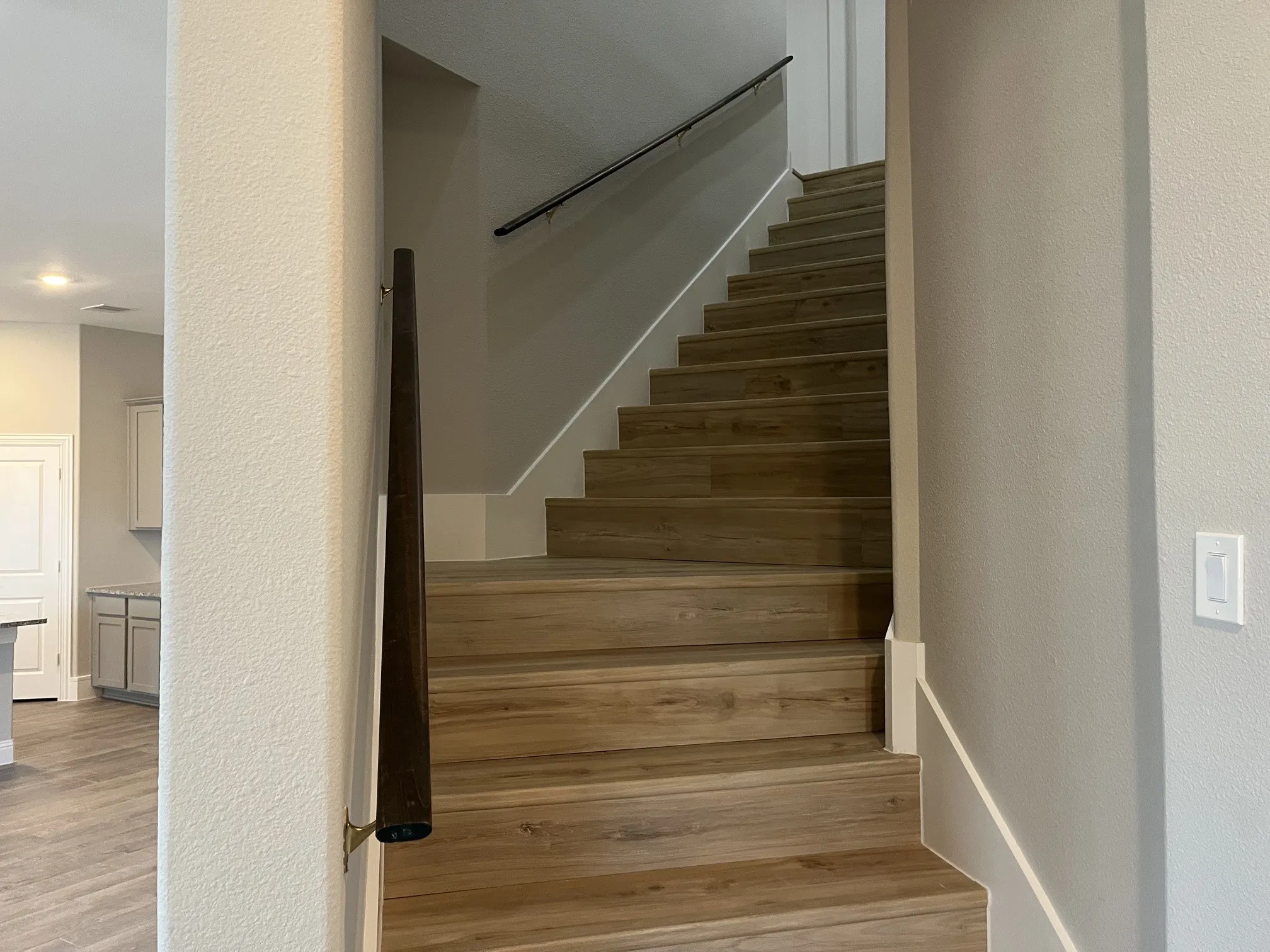 Single Family Residence For Sale in Denton County , 3217 Shady Brook Lane, Aubrey, Texas 76227, 4 Bedroom, 3 Bathroom, 3 Garage spaces, 2,712 Sqft, built in 2021, mls#21328727, Real Estate Agent in Aubrey, Homes For Sale in Denton county, Homes For Sale in Aubrey, Realtor in Aubrey Texas, Real Estate Brokerage Independent Realty Texas, Luminita Cordes Realtor
