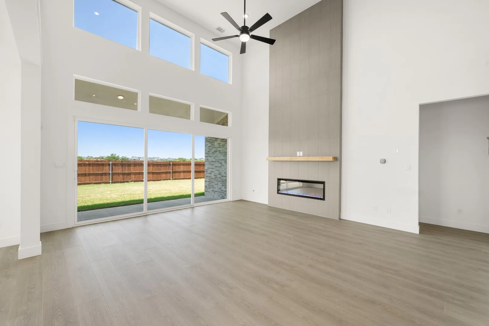1110 Cowbird- Liivng Room-1