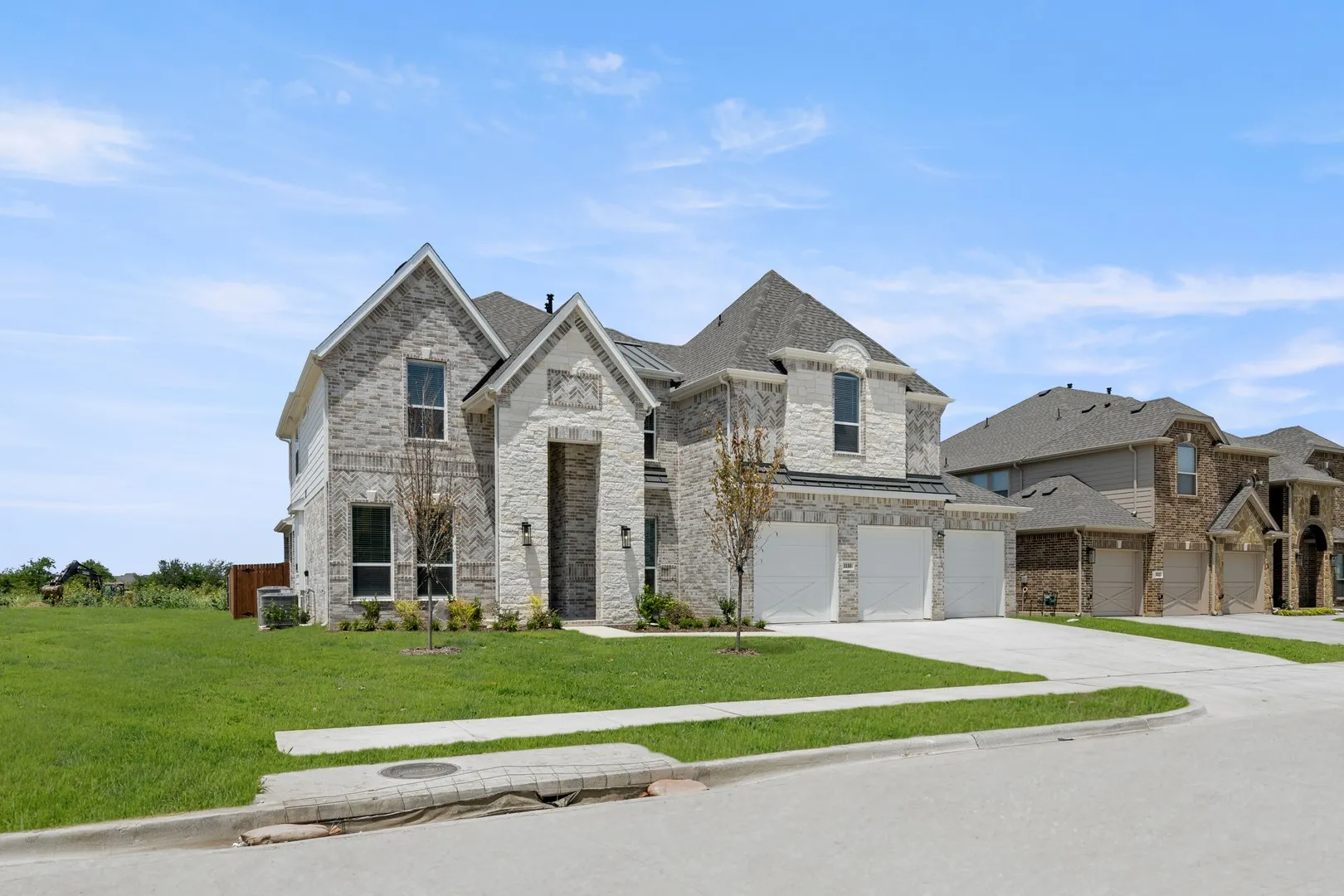1110 Cowbird- Front-2
