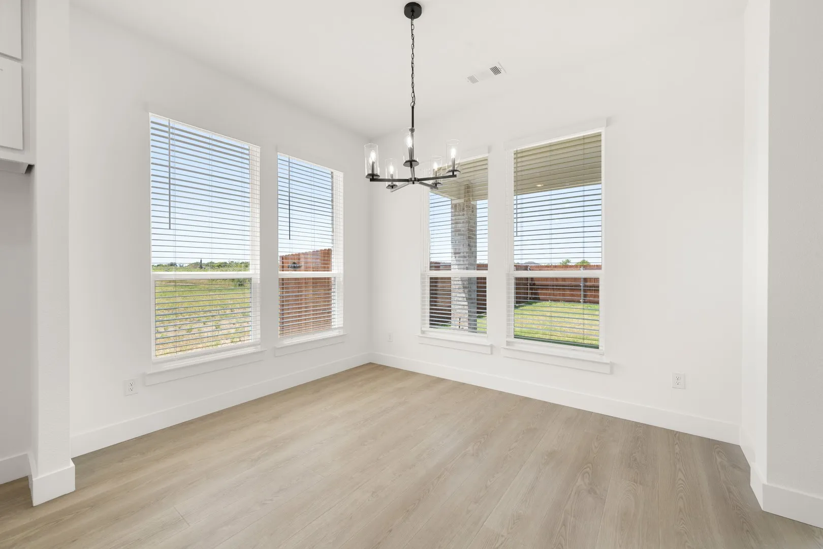 1110 Cowbird- Dining-1
