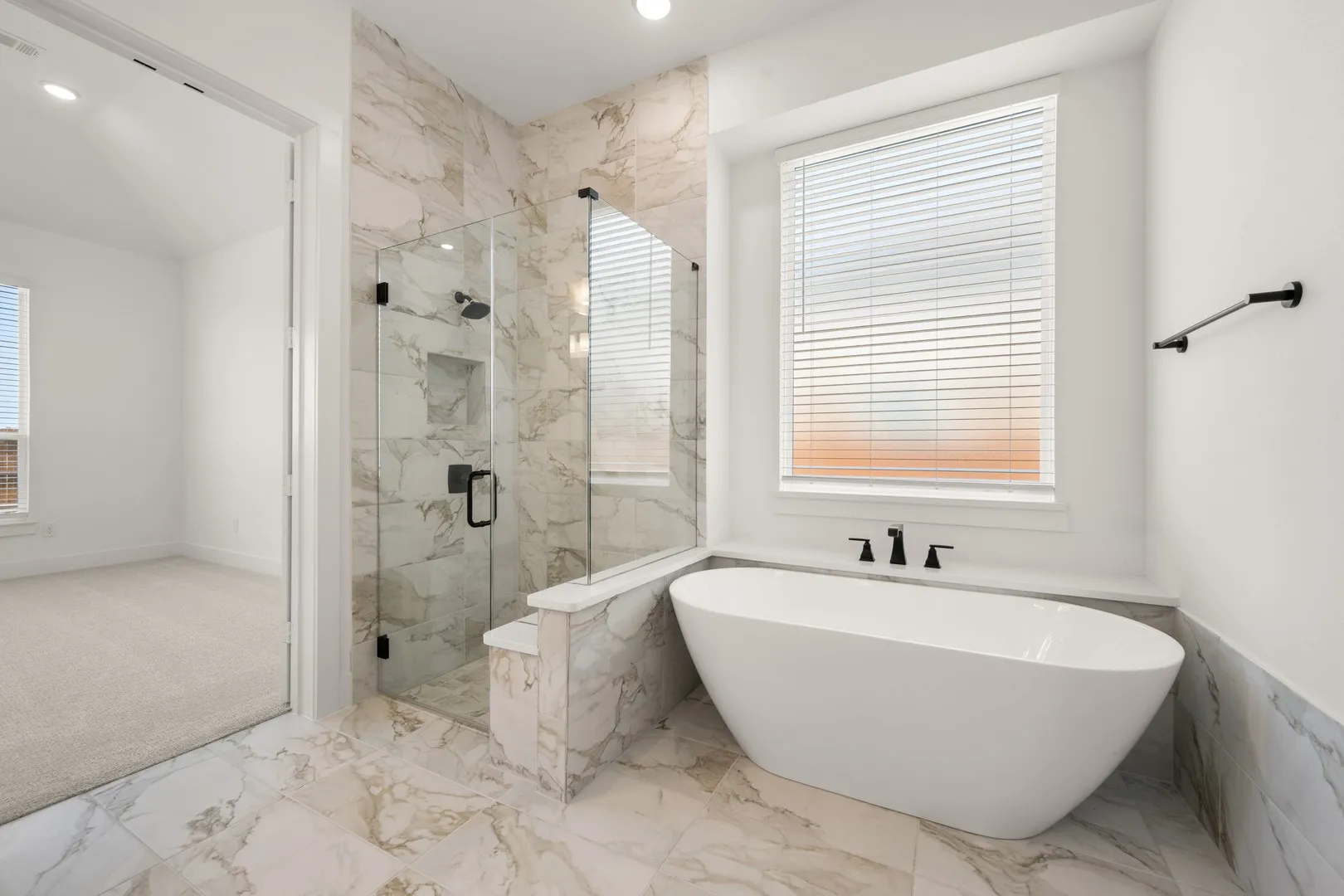 1110 Alyssa- Primary Suite-3