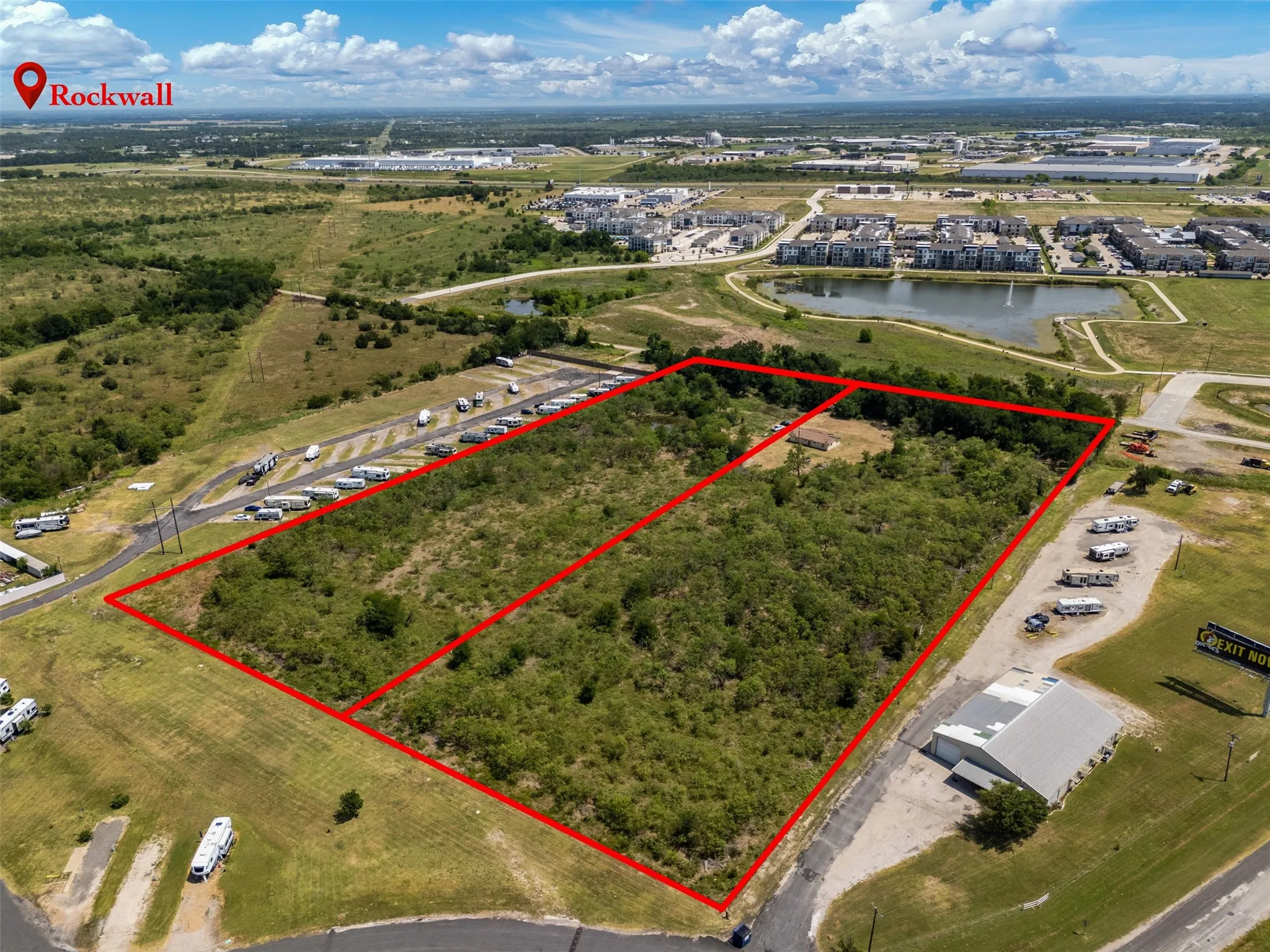 Farm For Sale in Kaufman County , 11259 County Road 305, Terrell, Texas 75160, 4 Bedroom, 2 Bathroom, Garage spaces, 1,400 Sqft, built in 1977, mls#21328737, Real Estate Agent in Terrell, Homes For Sale in Kaufman county, Homes For Sale in Terrell, Realtor in Terrell Texas, Real Estate Brokerage Independent Realty Texas, Luminita Cordes Realtor
