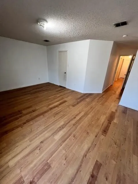 Single Family Residence For Rent in Denton County , 16541 Jasmine Springs Drive, Fort Worth, Texas 76247, 3 Bedroom, 2 Bathroom, 2 Garage spaces, 1,892 Sqft, built in 2005, Price $2,500, mls#21328775, Real Estate Agent in Fort Worth, Homes For Rent in Denton county, Homes For Rent in Fort Worth, Realtor in Fort Worth Texas, Real Estate Brokerage Independent Realty Texas, Luminita Cordes Realtor