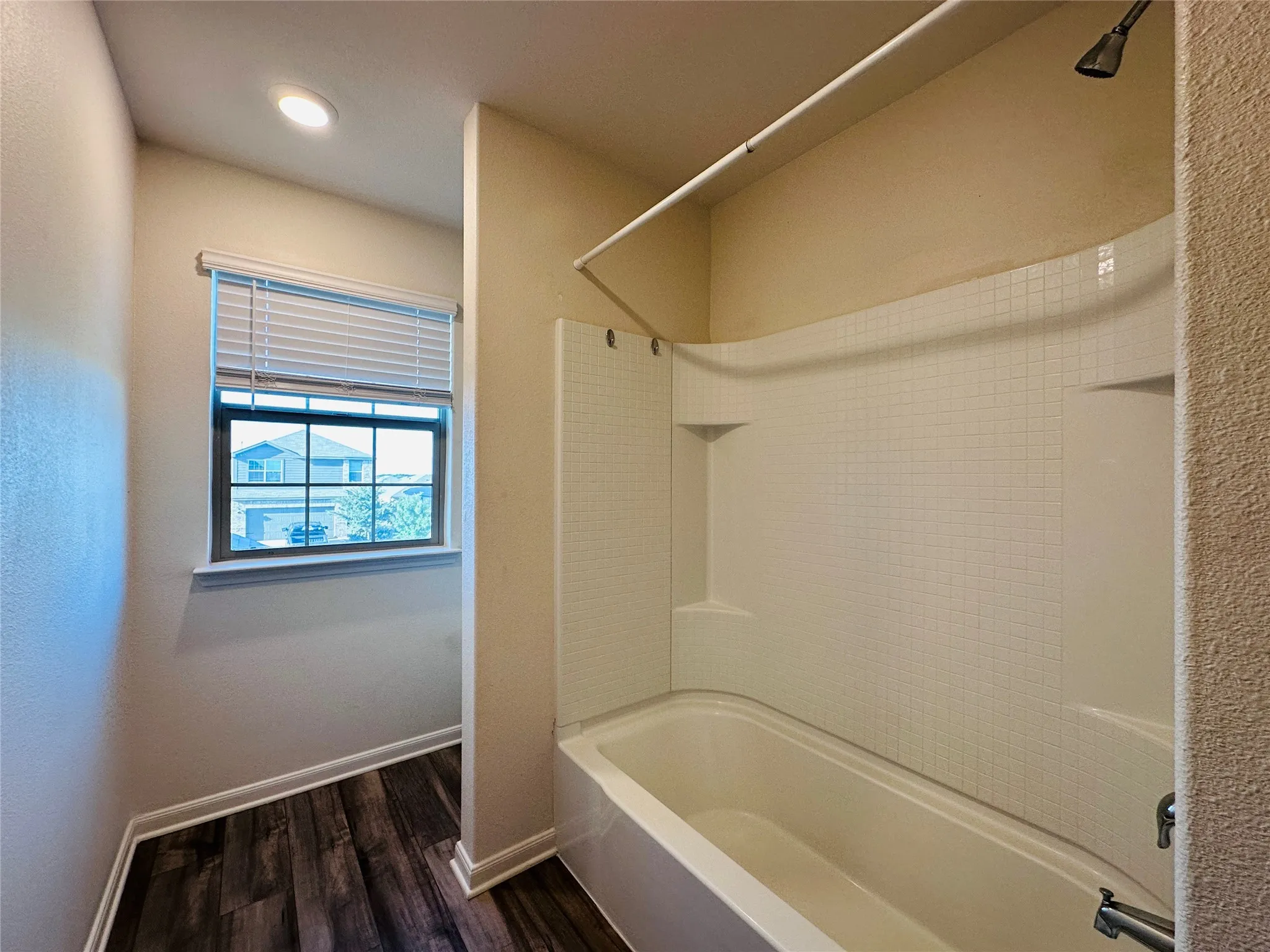 Single Family Residence For Sale in Ellis County , 405 Micah Lane, Ferris, Texas 75125, 4 Bedroom, 3 Bathroom, 2 Garage spaces, 2,155 Sqft, built in 2021, mls#21327794, Real Estate Agent in Ferris, Homes For Sale in Ellis county, Homes For Sale in Ferris, Realtor in Ferris Texas, Real Estate Brokerage Independent Realty Texas, Luminita Cordes Realtor