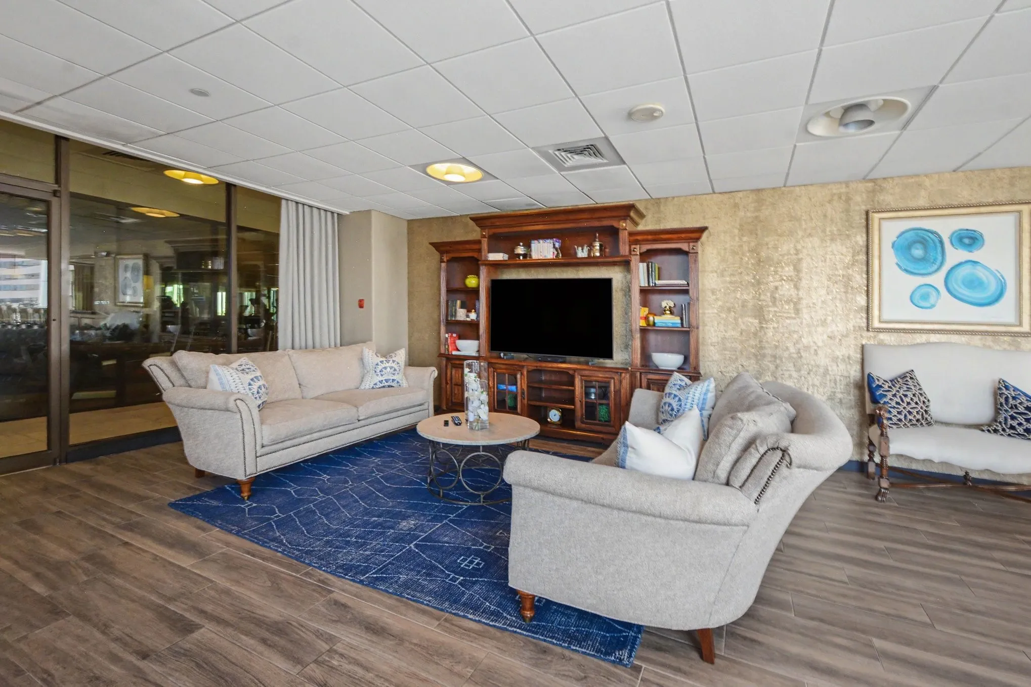 Condominium For Rent in Dallas County , 5909 Luther Lane 706, Dallas, Texas 75225, 1 Bedroom, 1 Bathroom, 2 Garage spaces, 741 Sqft, built in 1983, mls#21300384, Real Estate Agent in Dallas, Homes For Rent in Dallas county, Homes For Rent in Dallas, Realtor in Dallas Texas, Real Estate Brokerage Independent Realty Texas, Luminita Cordes Realtor