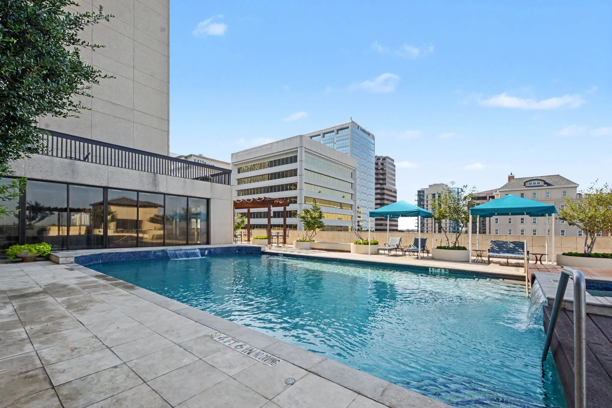 Condominium For Rent in Dallas County , 5909 Luther Lane 706, Dallas, Texas 75225, 1 Bedroom, 1 Bathroom, 2 Garage spaces, 741 Sqft, built in 1983, mls#21300384, Real Estate Agent in Dallas, Homes For Rent in Dallas county, Homes For Rent in Dallas, Realtor in Dallas Texas, Real Estate Brokerage Independent Realty Texas, Luminita Cordes Realtor