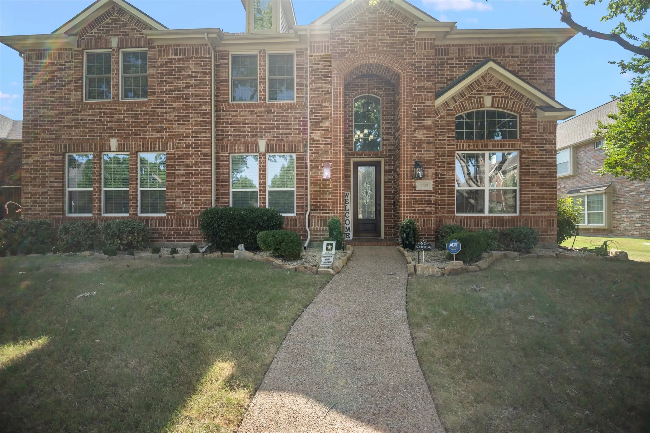 Single Family Residence For Sale in Collin County , 1709 Tamarack Drive, Wylie, Texas 75098, 6 Bedroom, 4 Bathroom, 2 Garage spaces, 4,772 Sqft, built in 2004, mls#21328784, Real Estate Agent in Wylie, Homes For Sale in Collin county, Homes For Sale in Wylie, Realtor in Wylie Texas, Real Estate Brokerage Independent Realty Texas, Luminita Cordes Realtor