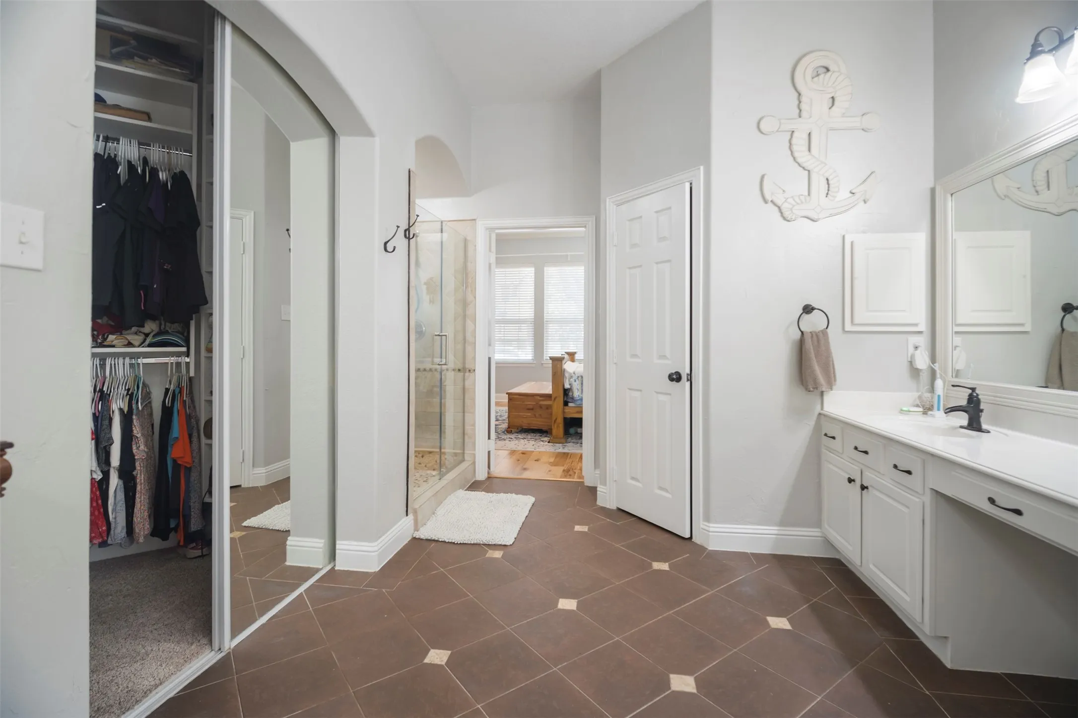 Single Family Residence For Sale in Collin County , 1709 Tamarack Drive, Wylie, Texas 75098, 6 Bedroom, 4 Bathroom, 2 Garage spaces, 4,772 Sqft, built in 2004, mls#21328784, Real Estate Agent in Wylie, Homes For Sale in Collin county, Homes For Sale in Wylie, Realtor in Wylie Texas, Real Estate Brokerage Independent Realty Texas, Luminita Cordes Realtor