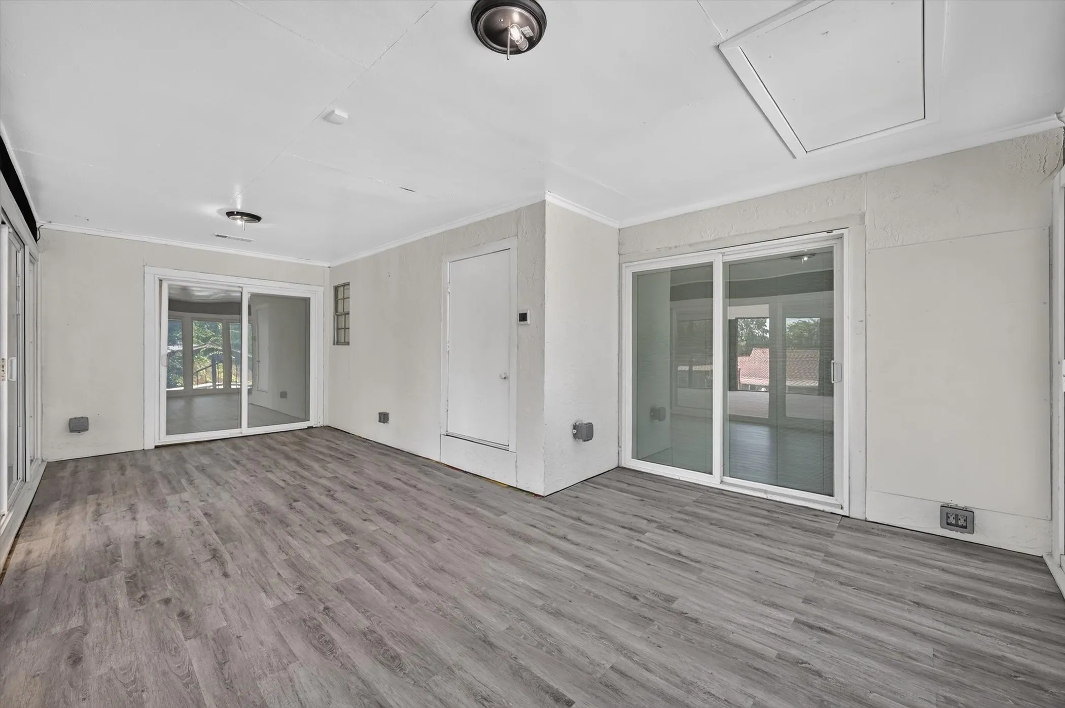 Central Flex Room