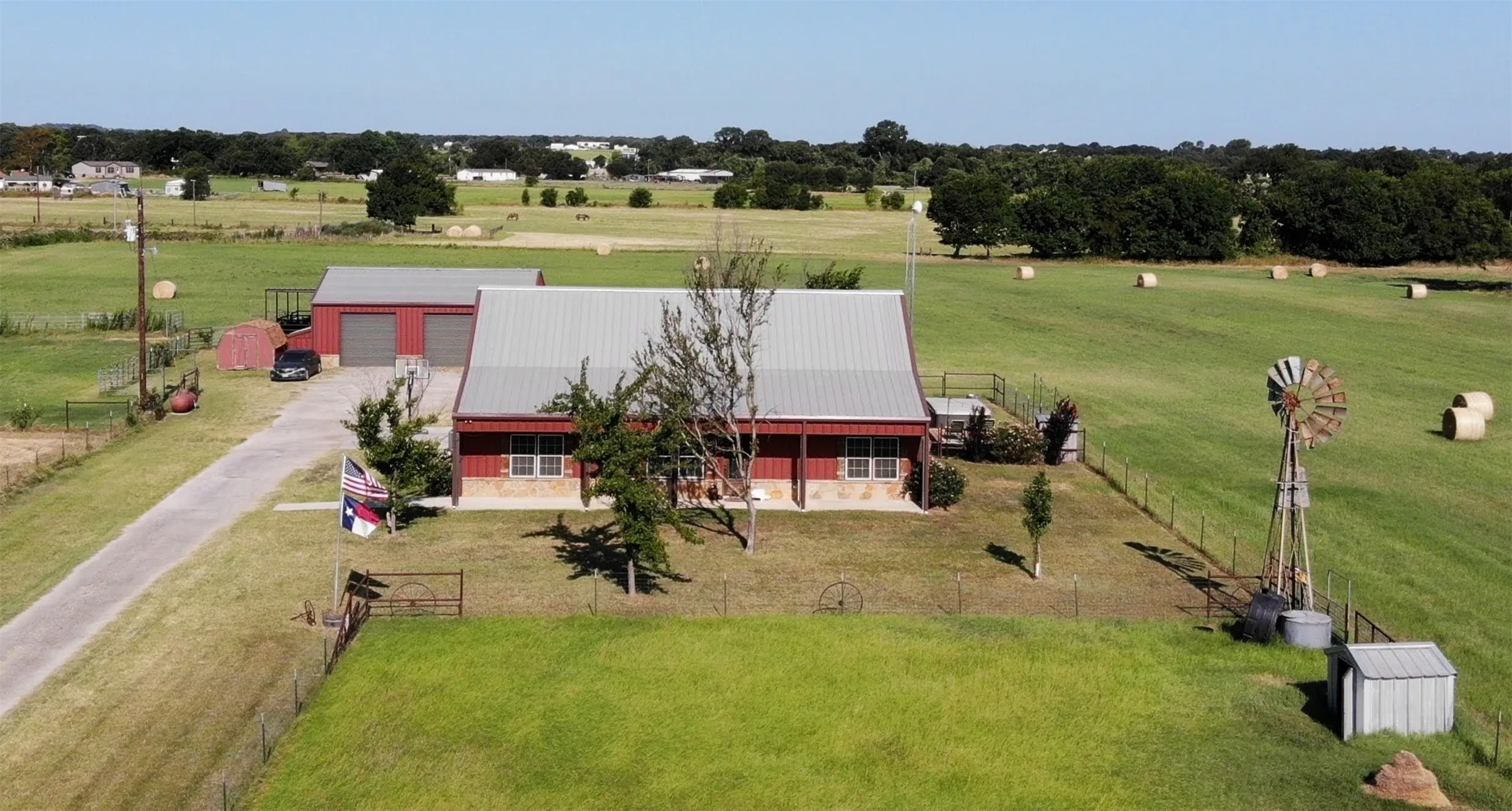 Farm For Sale in Wise County , 716 County Road 3241, Paradise, Texas 76073, 4 Bedroom, 3 Bathroom, 2 Garage spaces, 2,380 Sqft, built in 2019, mls#21326646, Real Estate Agent in Paradise, Homes For Sale in Wise county, Homes For Sale in Paradise, Realtor in Paradise Texas, Real Estate Brokerage Independent Realty Texas, Luminita Cordes Realtor
