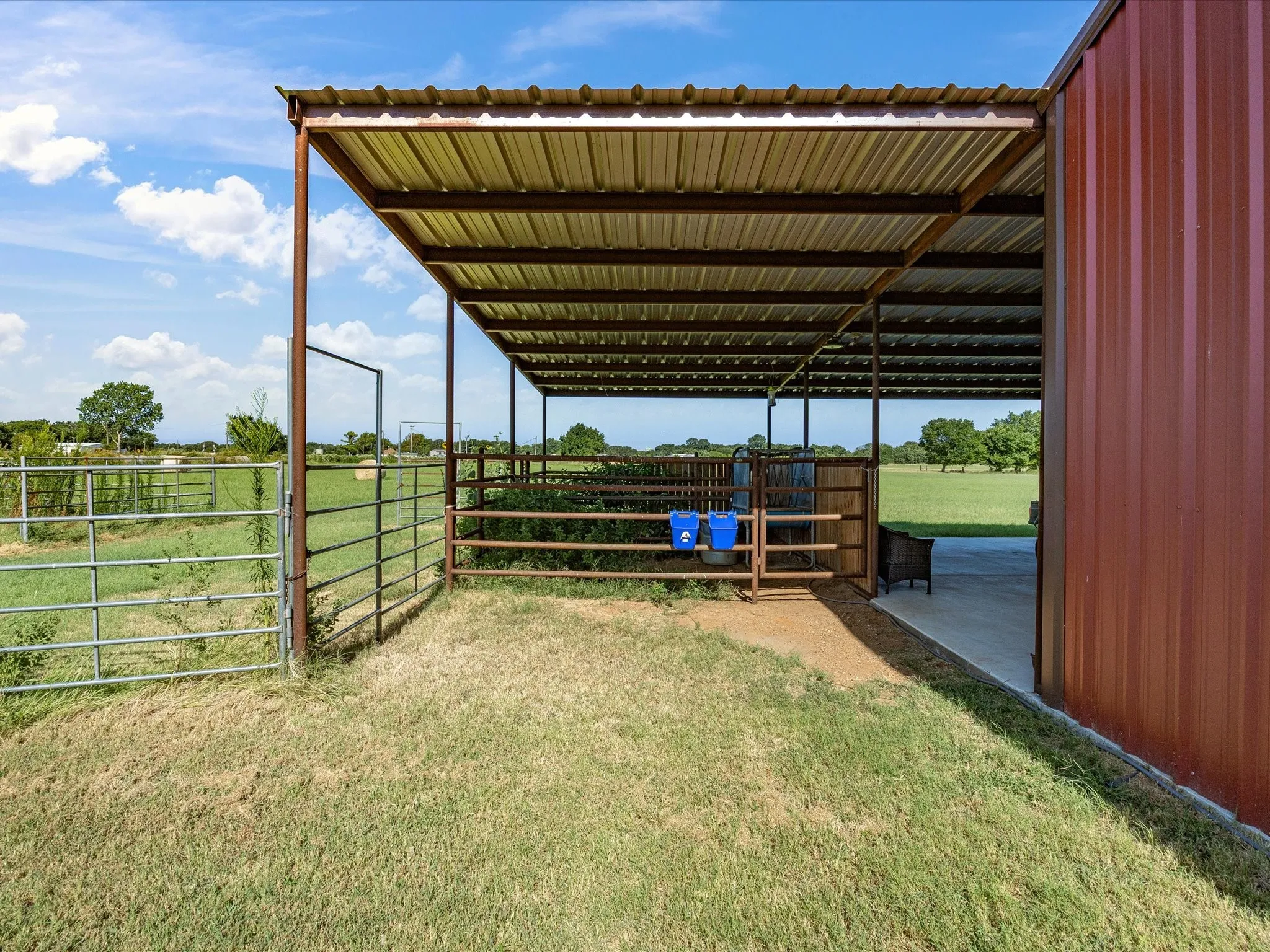 Stalls and Troughs
