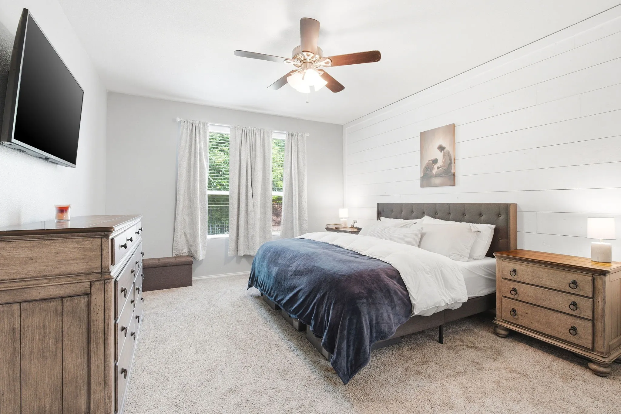 Single Family Residence For Sale in Collin County , 2923 Aspen Way, Melissa, Texas 75454, 4 Bedroom, 3 Bathroom, 2 Garage spaces, 2,725 Sqft, built in 2015, mls#21326606, Real Estate Agent in Melissa, Homes For Sale in Collin county, Homes For Sale in Melissa, Realtor in Melissa Texas, Real Estate Brokerage Independent Realty Texas, Luminita Cordes Realtor