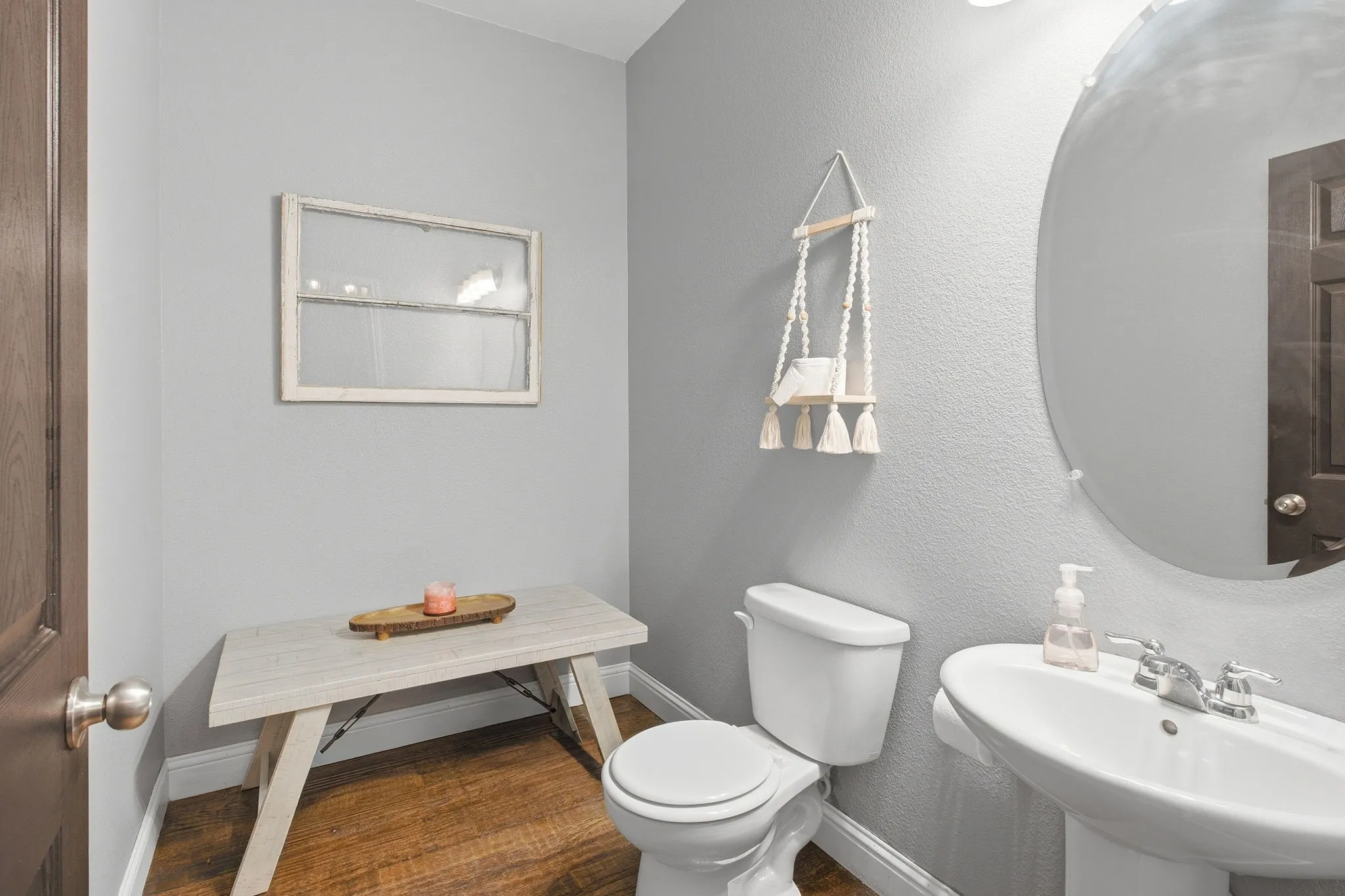 Single Family Residence For Sale in Collin County , 2923 Aspen Way, Melissa, Texas 75454, 4 Bedroom, 3 Bathroom, 2 Garage spaces, 2,725 Sqft, built in 2015, mls#21326606, Real Estate Agent in Melissa, Homes For Sale in Collin county, Homes For Sale in Melissa, Realtor in Melissa Texas, Real Estate Brokerage Independent Realty Texas, Luminita Cordes Realtor
