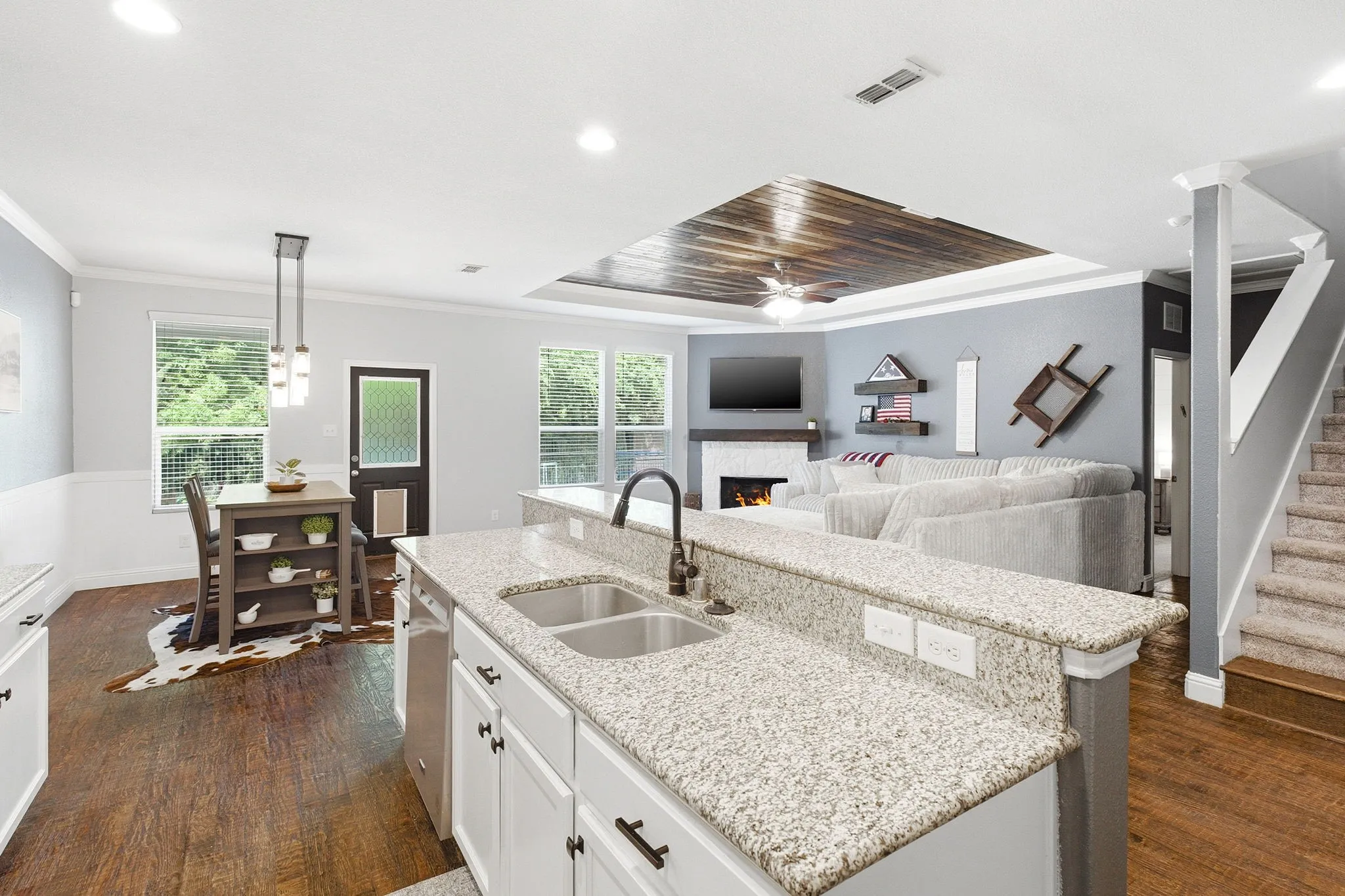 Single Family Residence For Sale in Collin County , 2923 Aspen Way, Melissa, Texas 75454, 4 Bedroom, 3 Bathroom, 2 Garage spaces, 2,725 Sqft, built in 2015, mls#21326606, Real Estate Agent in Melissa, Homes For Sale in Collin county, Homes For Sale in Melissa, Realtor in Melissa Texas, Real Estate Brokerage Independent Realty Texas, Luminita Cordes Realtor