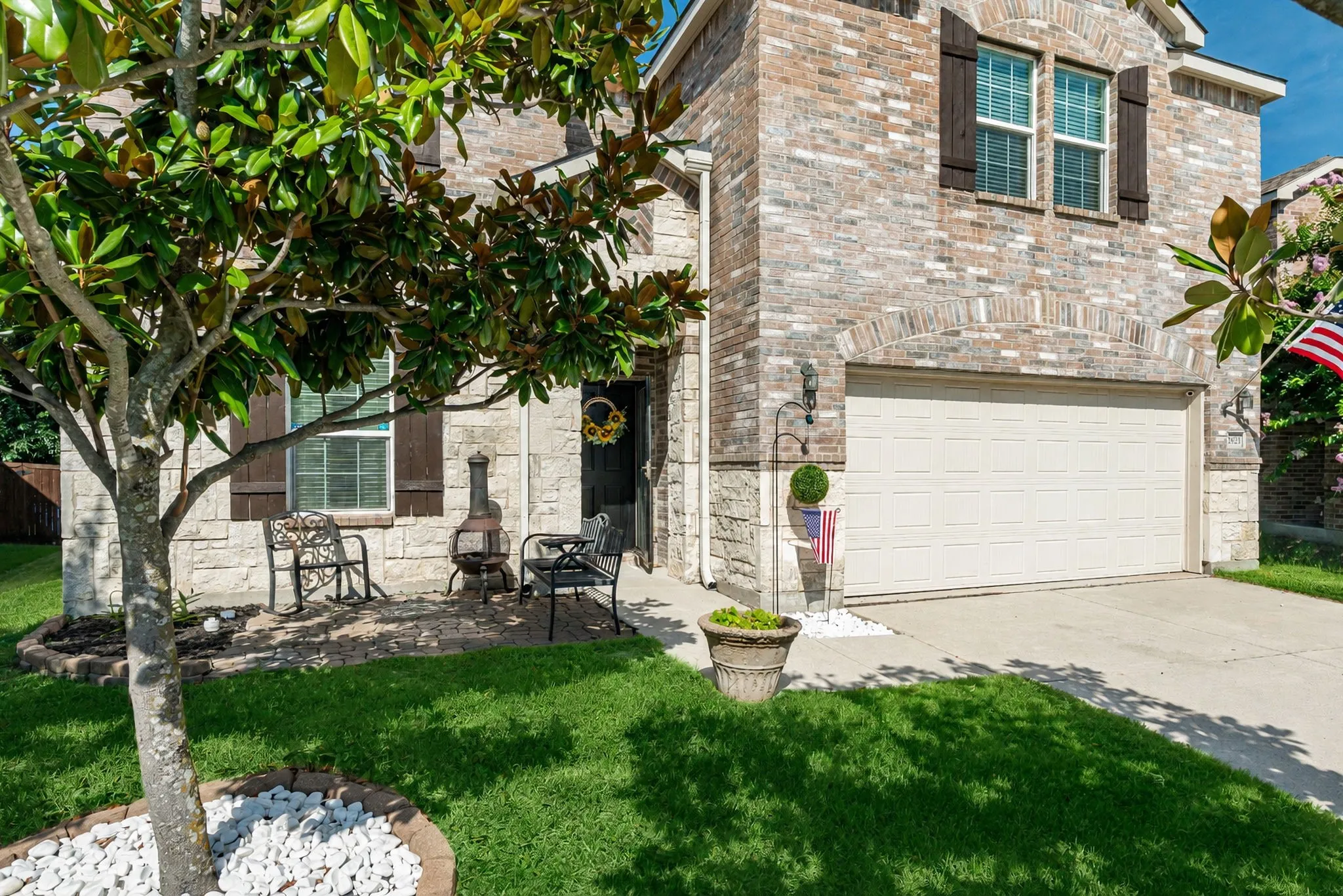 Single Family Residence For Sale in Collin County , 2923 Aspen Way, Melissa, Texas 75454, 4 Bedroom, 3 Bathroom, 2 Garage spaces, 2,725 Sqft, built in 2015, mls#21326606, Real Estate Agent in Melissa, Homes For Sale in Collin county, Homes For Sale in Melissa, Realtor in Melissa Texas, Real Estate Brokerage Independent Realty Texas, Luminita Cordes Realtor