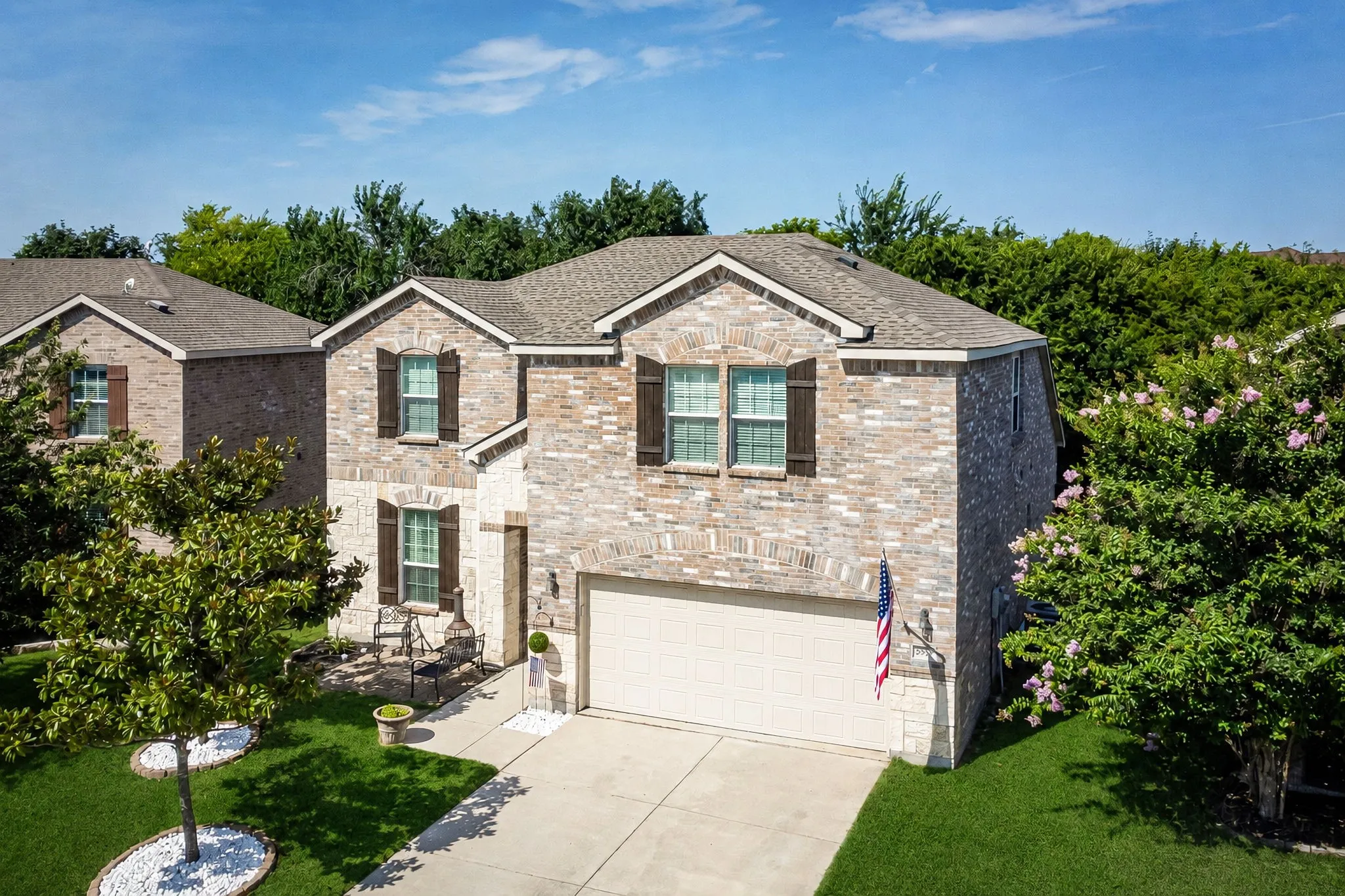 Single Family Residence For Sale in Collin County , 2923 Aspen Way, Melissa, Texas 75454, 4 Bedroom, 3 Bathroom, 2 Garage spaces, 2,725 Sqft, built in 2015, mls#21326606, Real Estate Agent in Melissa, Homes For Sale in Collin county, Homes For Sale in Melissa, Realtor in Melissa Texas, Real Estate Brokerage Independent Realty Texas, Luminita Cordes Realtor