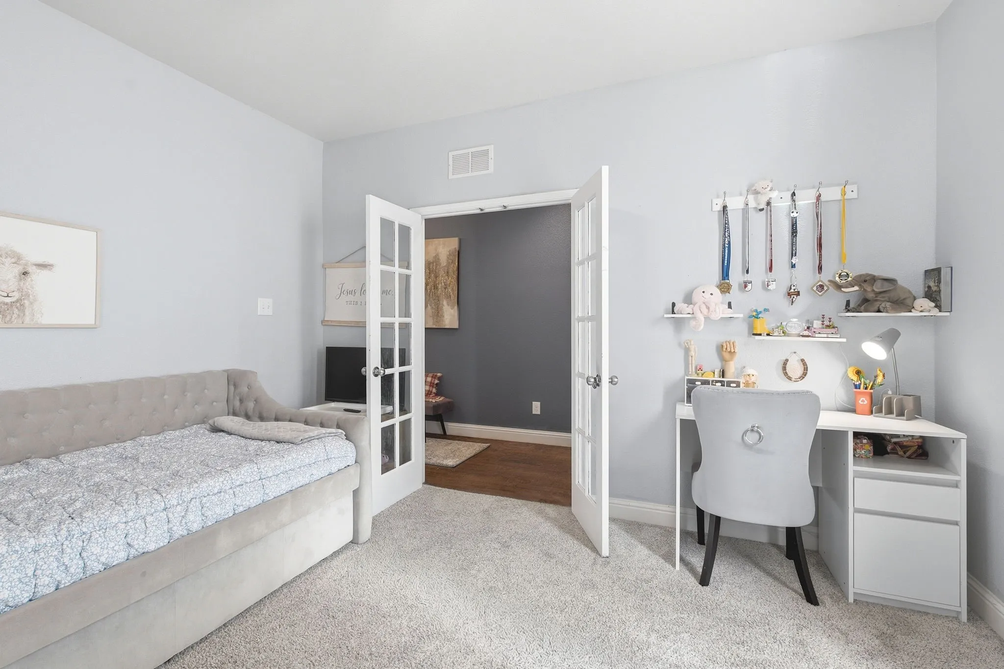 Single Family Residence For Sale in Collin County , 2923 Aspen Way, Melissa, Texas 75454, 4 Bedroom, 3 Bathroom, 2 Garage spaces, 2,725 Sqft, built in 2015, mls#21326606, Real Estate Agent in Melissa, Homes For Sale in Collin county, Homes For Sale in Melissa, Realtor in Melissa Texas, Real Estate Brokerage Independent Realty Texas, Luminita Cordes Realtor