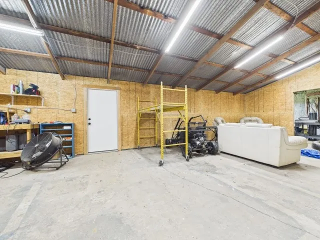 Business For Sale in Henderson County , 7491 State Highway 19 S, Athens, Texas 75751, 0, 0, Garage spaces, 0 Sqft, built in 1946, Price $575,000, mls#21328804, Real Estate Agent in Athens, Homes For Sale in Henderson county, Homes For Sale in Athens, Realtor in Athens Texas, Real Estate Brokerage Independent Realty Texas, Luminita Cordes Realtor