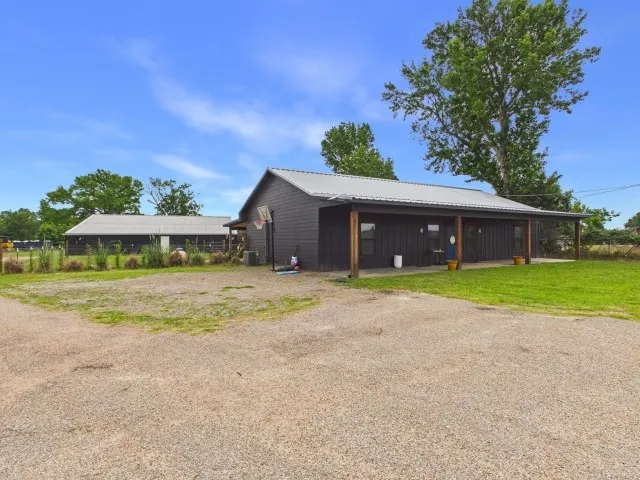 Business For Sale in Henderson County , 7491 State Highway 19 S, Athens, Texas 75751, 0, 0, Garage spaces, 0 Sqft, built in 1946, Price $575,000, mls#21328804, Real Estate Agent in Athens, Homes For Sale in Henderson county, Homes For Sale in Athens, Realtor in Athens Texas, Real Estate Brokerage Independent Realty Texas, Luminita Cordes Realtor