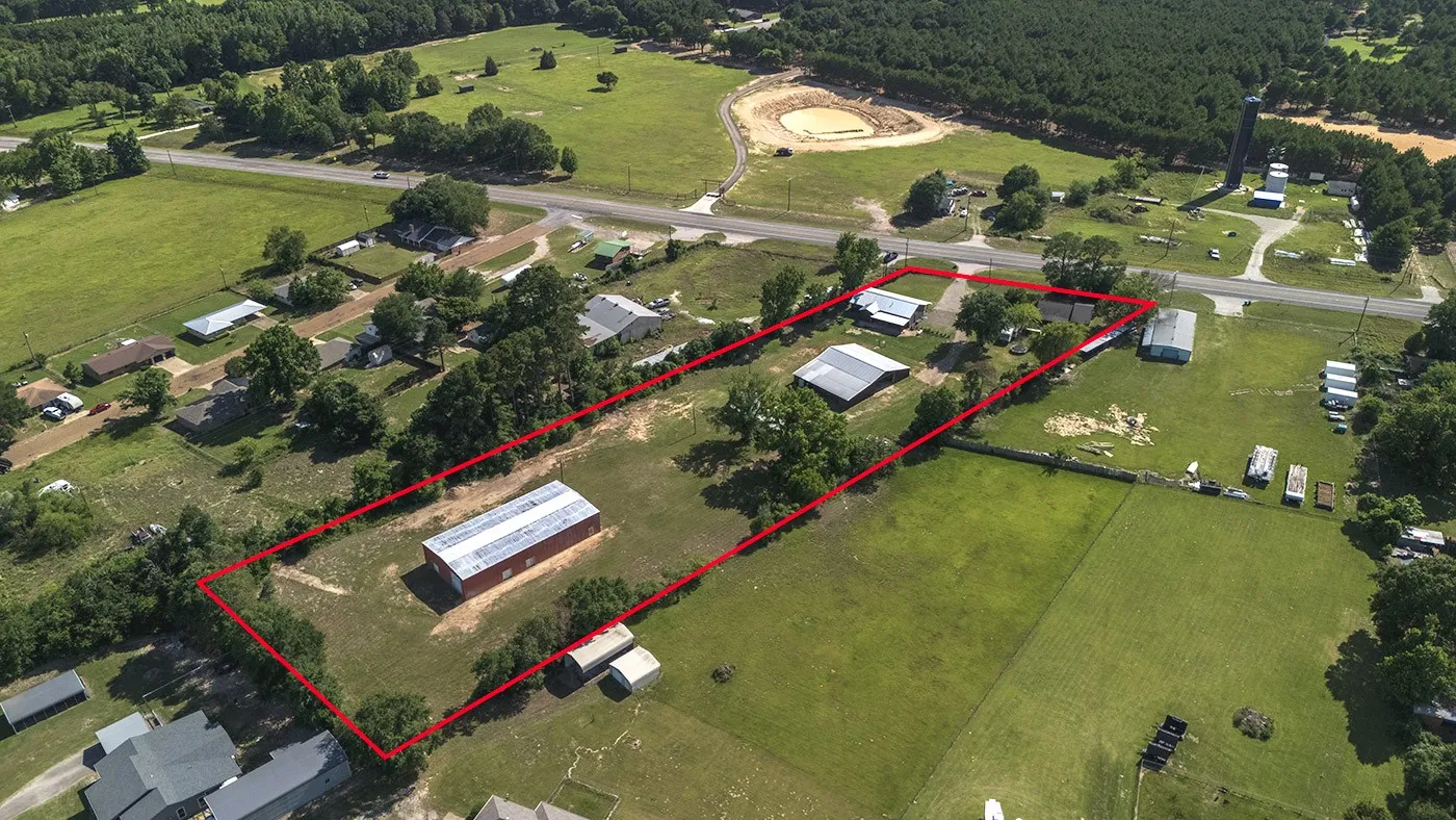 Business For Sale in Henderson County , 7491 State Highway 19 S, Athens, Texas 75751, 0, 0, Garage spaces, 0 Sqft, built in 1946, Price $575,000, mls#21328804, Real Estate Agent in Athens, Homes For Sale in Henderson county, Homes For Sale in Athens, Realtor in Athens Texas, Real Estate Brokerage Independent Realty Texas, Luminita Cordes Realtor