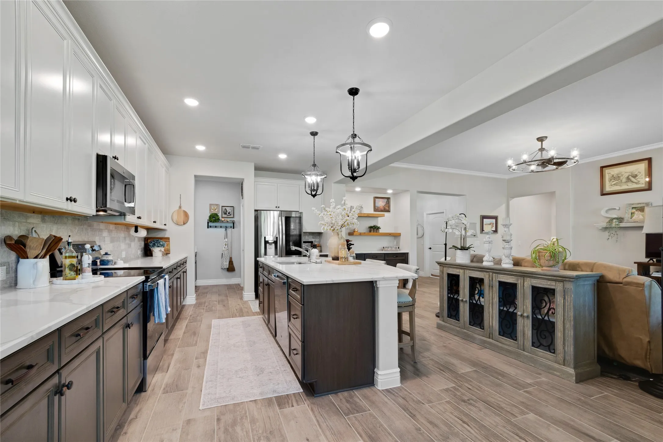 Single Family Residence For Sale in Denton County , 9713 Siltstone Drive, Denton, Texas 76207, 2 Bedroom, 3 Bathroom, 3 Garage spaces, 2,085 Sqft, built in 2024, mls#21325585, Real Estate Agent in Denton, Homes For Sale in Denton county, Homes For Sale in Denton, Realtor in Denton Texas, Real Estate Brokerage Independent Realty Texas, Luminita Cordes Realtor