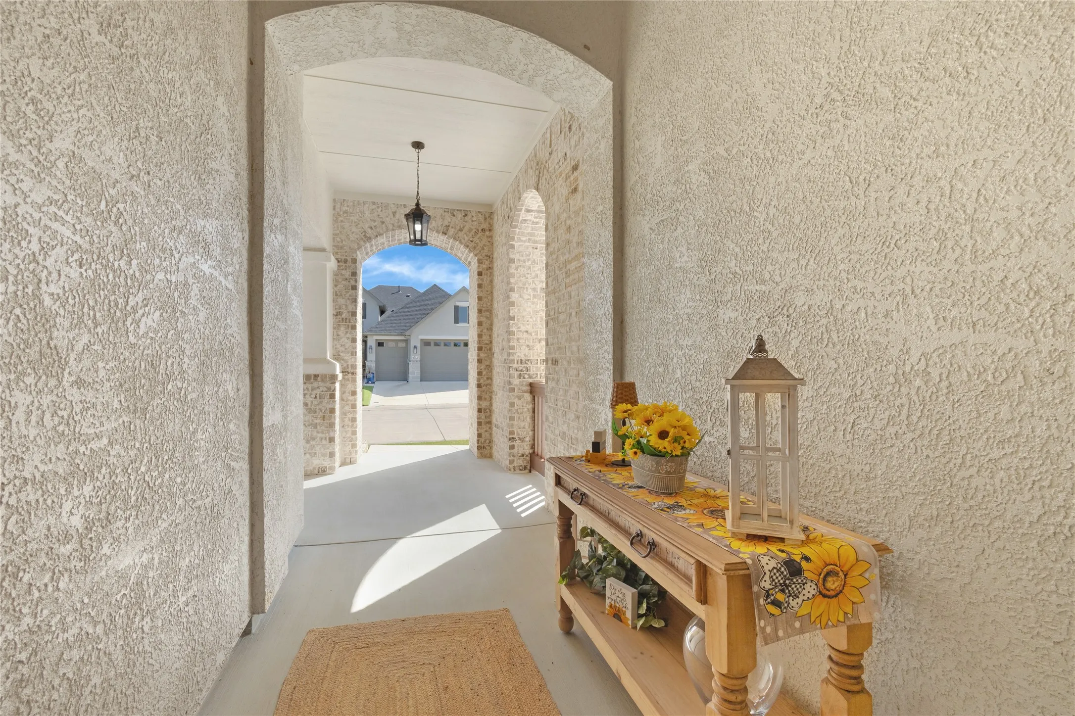 Single Family Residence For Sale in Denton County , 9713 Siltstone Drive, Denton, Texas 76207, 2 Bedroom, 3 Bathroom, 3 Garage spaces, 2,085 Sqft, built in 2024, mls#21325585, Real Estate Agent in Denton, Homes For Sale in Denton county, Homes For Sale in Denton, Realtor in Denton Texas, Real Estate Brokerage Independent Realty Texas, Luminita Cordes Realtor