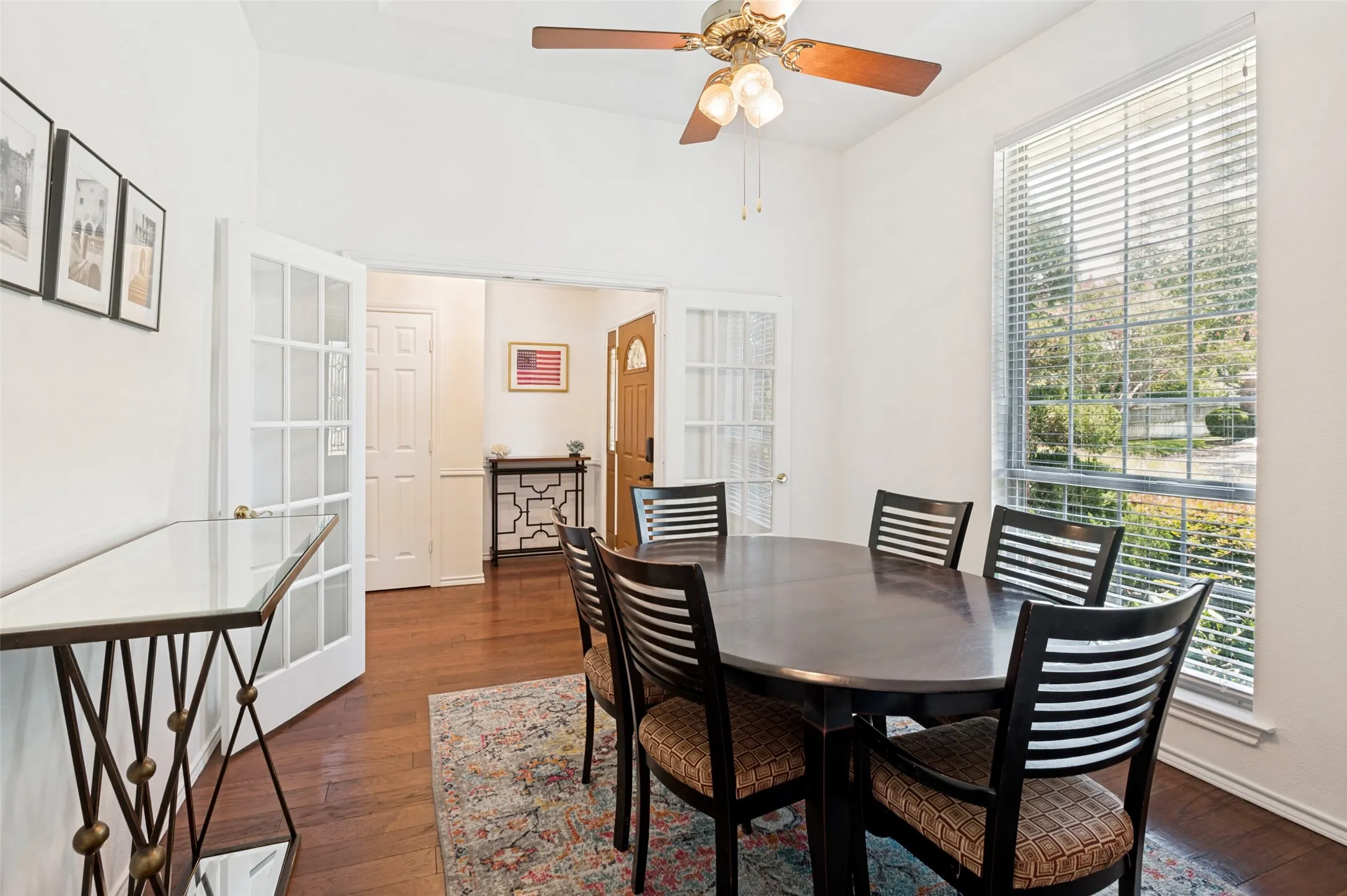 Single Family Residence For Sale in Tarrant County , 1005 De Pauw Drive, Arlington, Texas 76012, 4 Bedroom, 2 Bathroom, 2 Garage spaces, 1,779 Sqft, built in 1977, mls#21328776, Real Estate Agent in Arlington, Homes For Sale in Tarrant county, Homes For Sale in Arlington, Realtor in Arlington Texas, Real Estate Brokerage Independent Realty Texas, Luminita Cordes Realtor