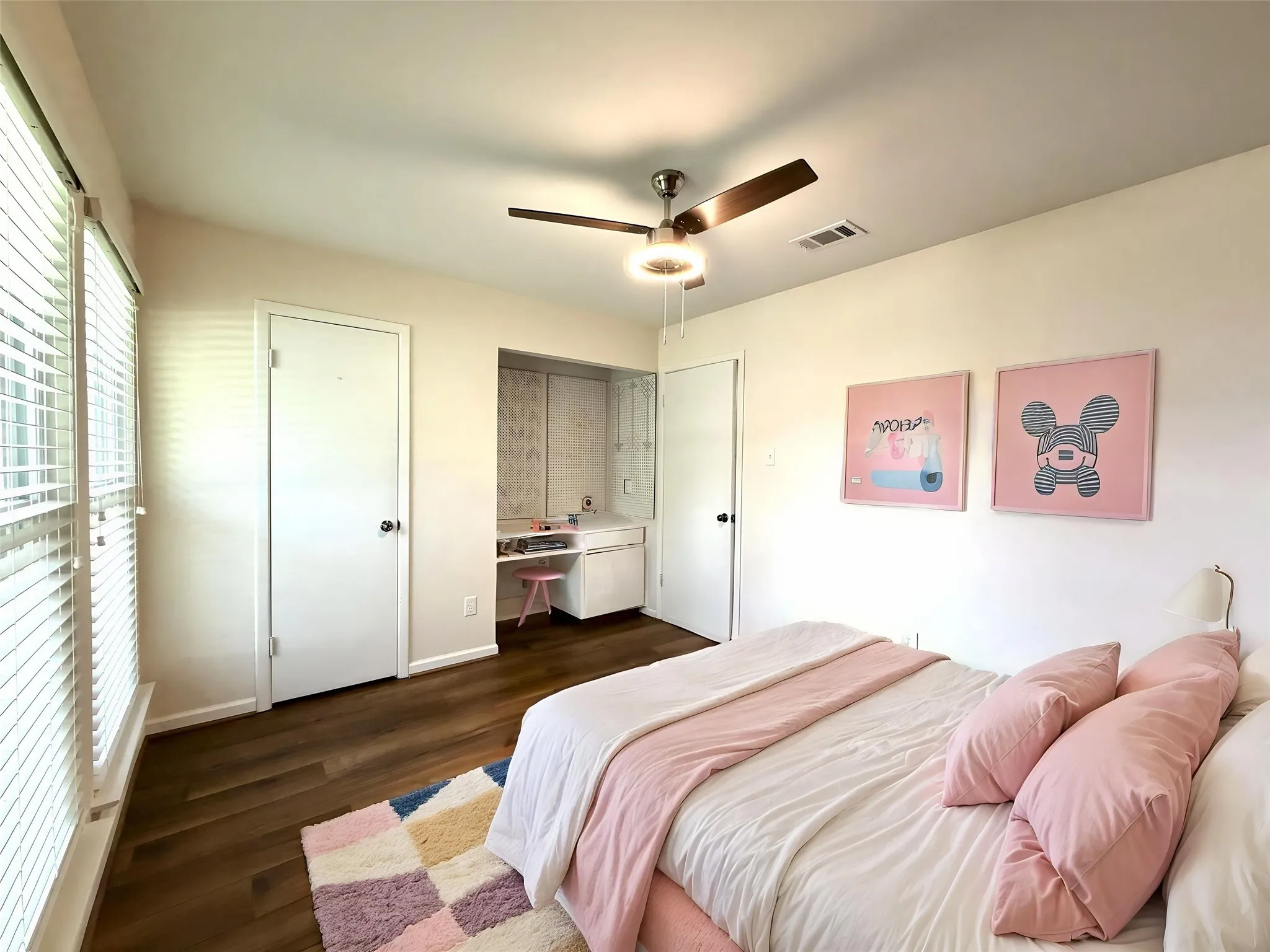 Single Family Residence For Sale in Tarrant County , 5700 Stage Line Drive, Arlington, Texas 76017, 3 Bedroom, 2 Bathroom, 2 Garage spaces, 1,834 Sqft, built in 1977, mls#21328813, Real Estate Agent in Arlington, Homes For Sale in Tarrant county, Homes For Sale in Arlington, Realtor in Arlington Texas, Real Estate Brokerage Independent Realty Texas, Luminita Cordes Realtor