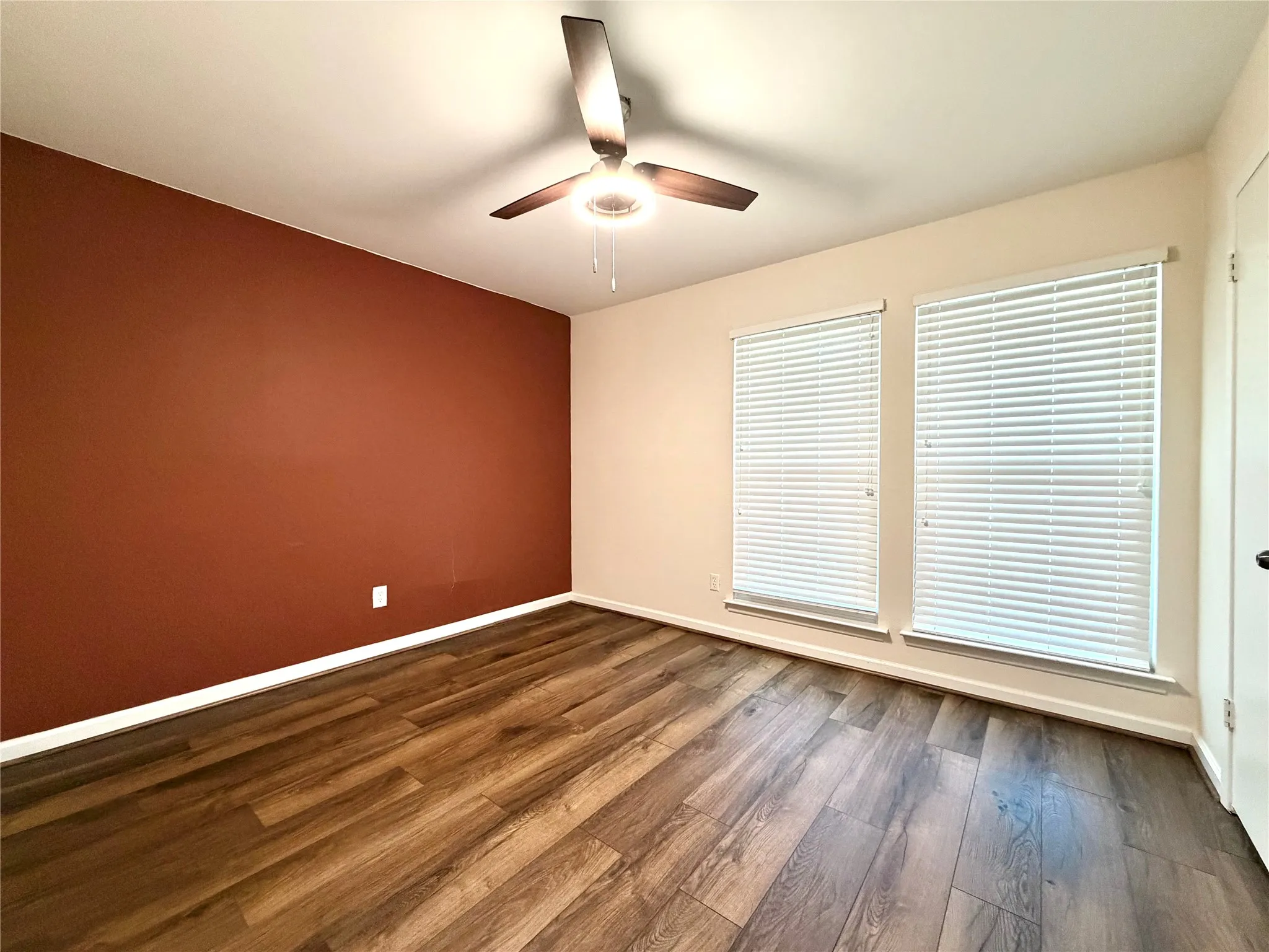Single Family Residence For Sale in Tarrant County , 5700 Stage Line Drive, Arlington, Texas 76017, 3 Bedroom, 2 Bathroom, 2 Garage spaces, 1,834 Sqft, built in 1977, mls#21328813, Real Estate Agent in Arlington, Homes For Sale in Tarrant county, Homes For Sale in Arlington, Realtor in Arlington Texas, Real Estate Brokerage Independent Realty Texas, Luminita Cordes Realtor