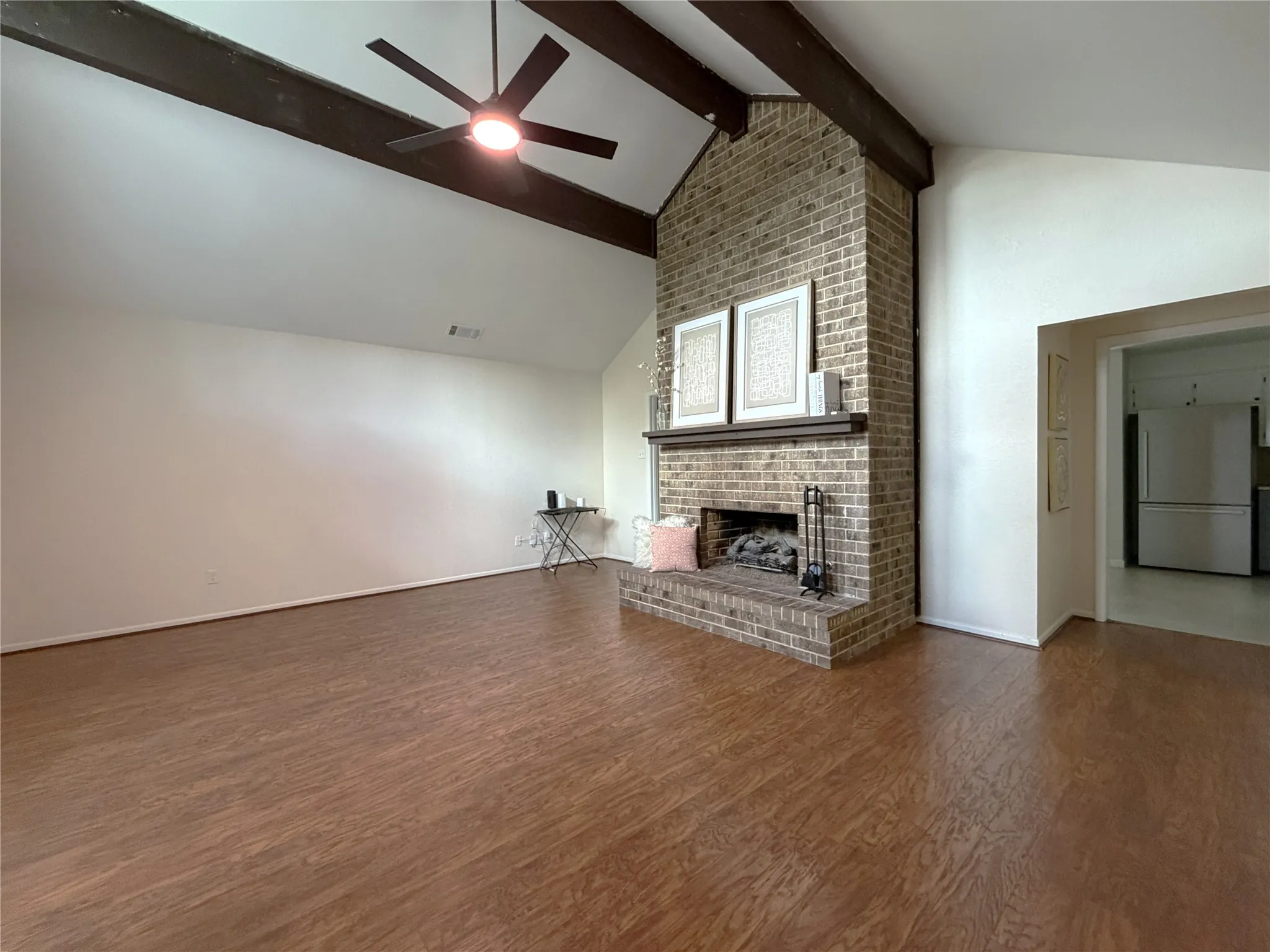Single Family Residence For Sale in Tarrant County , 5700 Stage Line Drive, Arlington, Texas 76017, 3 Bedroom, 2 Bathroom, 2 Garage spaces, 1,834 Sqft, built in 1977, mls#21328813, Real Estate Agent in Arlington, Homes For Sale in Tarrant county, Homes For Sale in Arlington, Realtor in Arlington Texas, Real Estate Brokerage Independent Realty Texas, Luminita Cordes Realtor