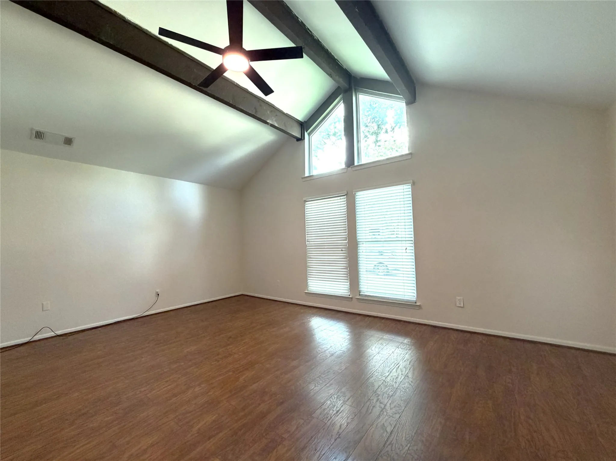 Single Family Residence For Sale in Tarrant County , 5700 Stage Line Drive, Arlington, Texas 76017, 3 Bedroom, 2 Bathroom, 2 Garage spaces, 1,834 Sqft, built in 1977, mls#21328813, Real Estate Agent in Arlington, Homes For Sale in Tarrant county, Homes For Sale in Arlington, Realtor in Arlington Texas, Real Estate Brokerage Independent Realty Texas, Luminita Cordes Realtor