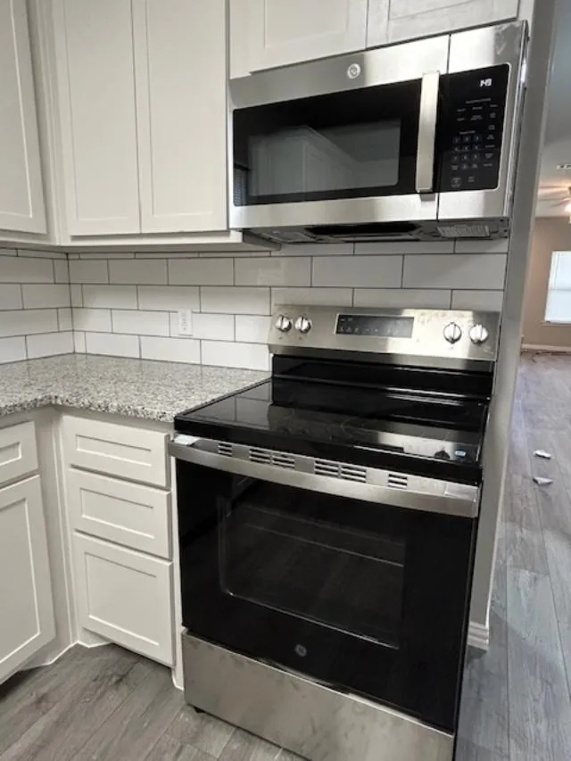 Duplex For Sale in Grayson County , 406 E Bonham Street, Tom Bean, Texas 75491, 6 Bedrooms, 6 Bathrooms, Garage spaces, 0 Sqft, built in 2025, Price $490,000, mls#21328817, Real Estate Agent in Tom Bean, Homes For Sale in Grayson county, Homes For Sale in Tom Bean, Realtor in Tom Bean Texas, Real Estate Brokerage Independent Realty Texas, Luminita Cordes Realtor