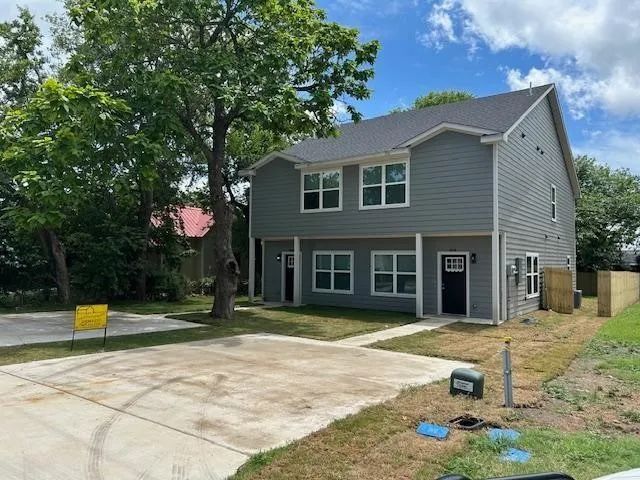 Duplex For Sale in Grayson County , 406 E Bonham Street, Tom Bean, Texas 75491, 6 Bedrooms, 6 Bathrooms, Garage spaces, 0 Sqft, built in 2025, Price $490,000, mls#21328817, Real Estate Agent in Tom Bean, Homes For Sale in Grayson county, Homes For Sale in Tom Bean, Realtor in Tom Bean Texas, Real Estate Brokerage Independent Realty Texas, Luminita Cordes Realtor
