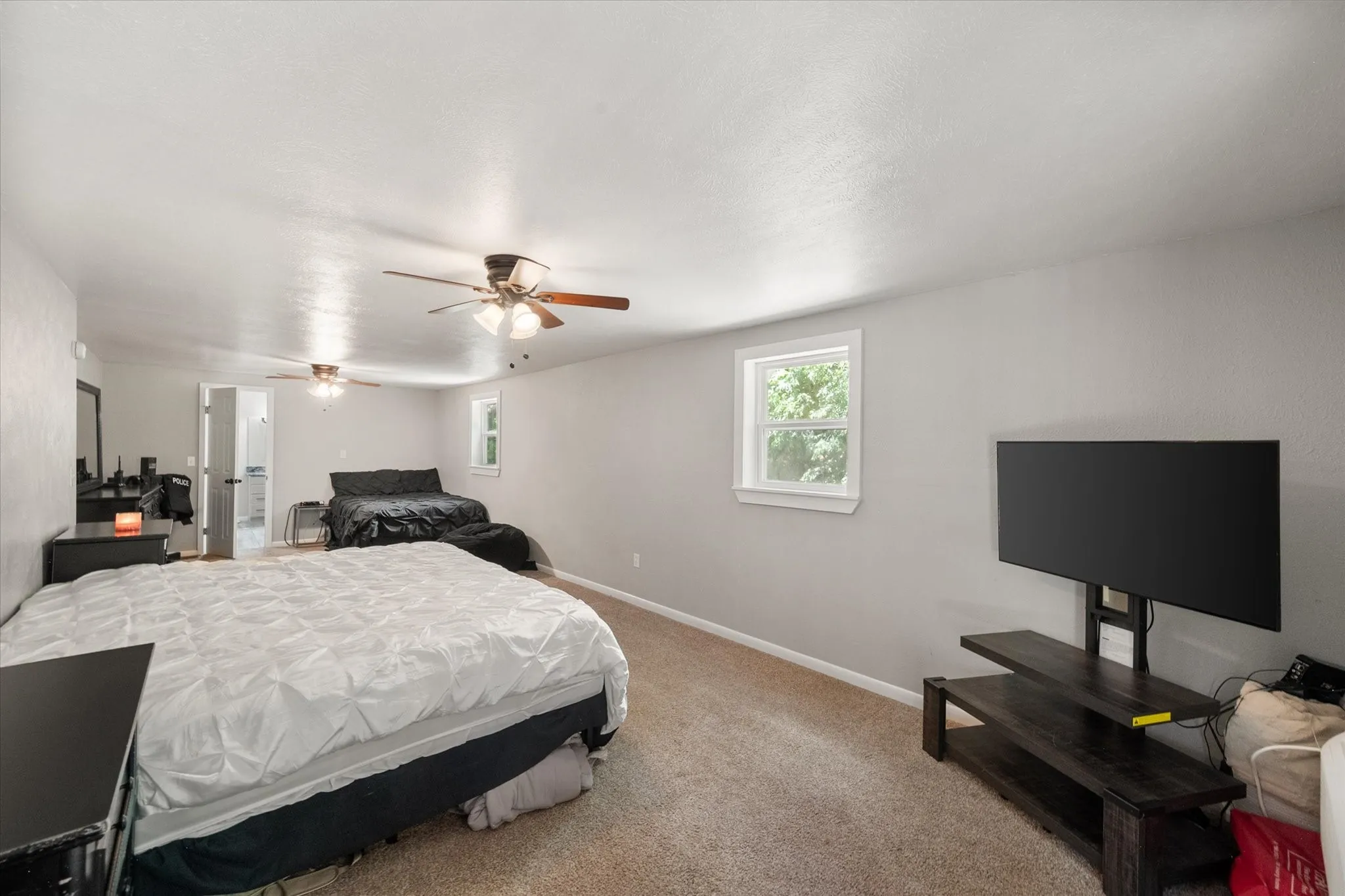 Single Family Residence For Sale in Navarro County , 3817 NW County Road 0010, Corsicana, Texas 75110, 4 Bedroom, 3 Bathroom, 2 Garage spaces, 1,943 Sqft, built in 1978, mls#21327324, Real Estate Agent in Corsicana, Homes For Sale in Navarro county, Homes For Sale in Corsicana, Realtor in Corsicana Texas, Real Estate Brokerage Independent Realty Texas, Luminita Cordes Realtor