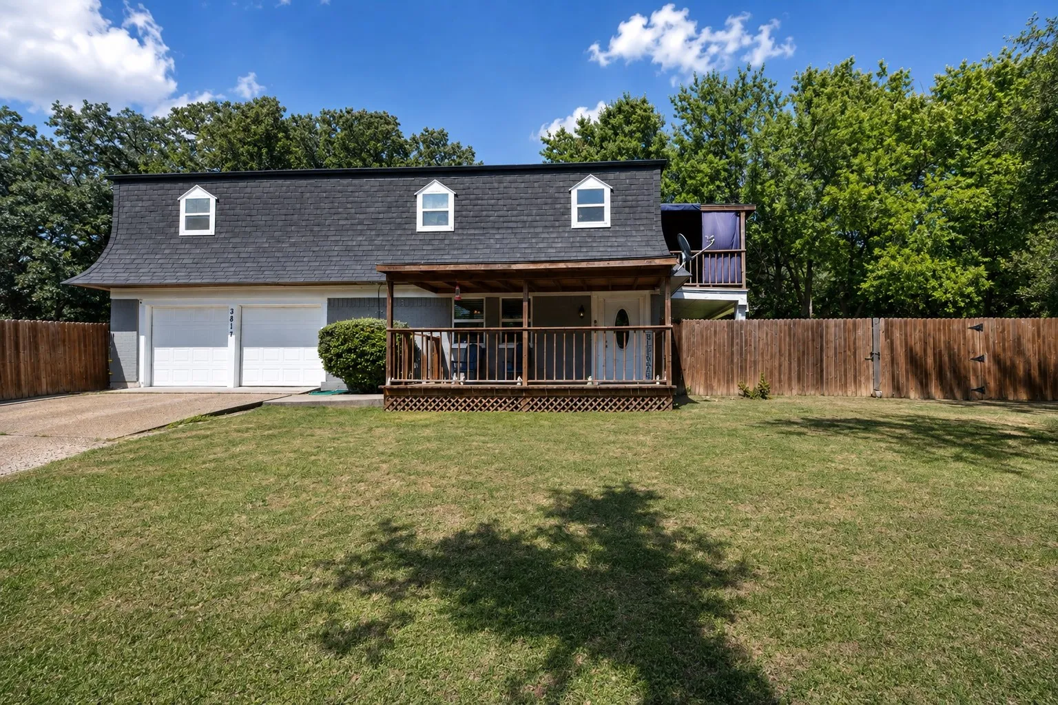 Single Family Residence For Sale in Navarro County , 3817 NW County Road 0010, Corsicana, Texas 75110, 4 Bedroom, 3 Bathroom, 2 Garage spaces, 1,943 Sqft, built in 1978, mls#21327324, Real Estate Agent in Corsicana, Homes For Sale in Navarro county, Homes For Sale in Corsicana, Realtor in Corsicana Texas, Real Estate Brokerage Independent Realty Texas, Luminita Cordes Realtor