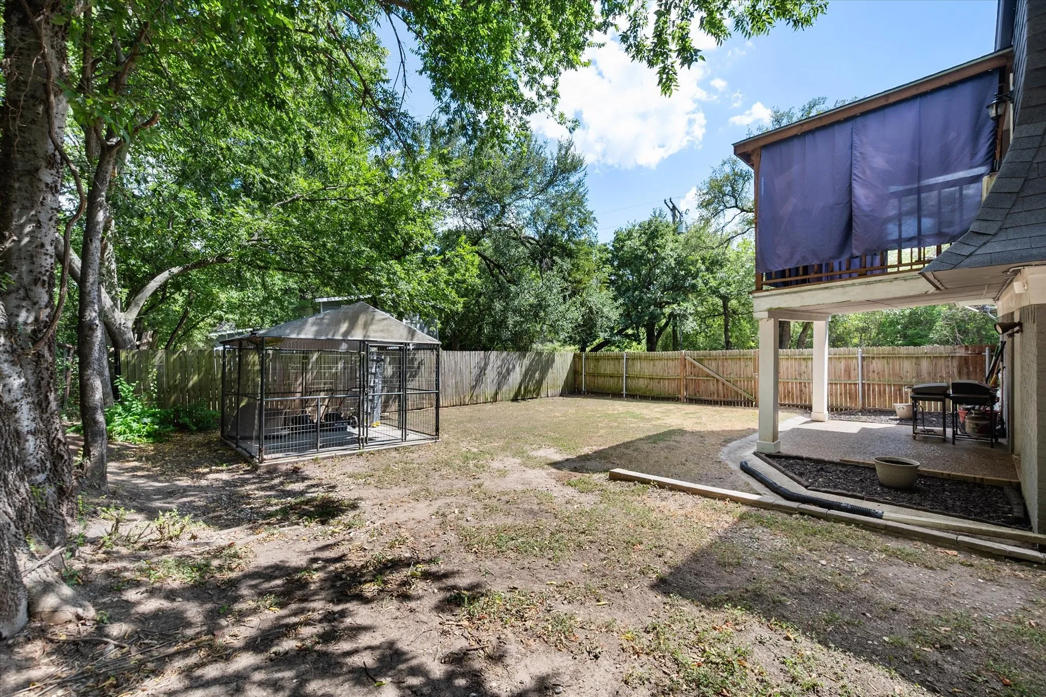 Single Family Residence For Sale in Navarro County , 3817 NW County Road 0010, Corsicana, Texas 75110, 4 Bedroom, 3 Bathroom, 2 Garage spaces, 1,943 Sqft, built in 1978, mls#21327324, Real Estate Agent in Corsicana, Homes For Sale in Navarro county, Homes For Sale in Corsicana, Realtor in Corsicana Texas, Real Estate Brokerage Independent Realty Texas, Luminita Cordes Realtor