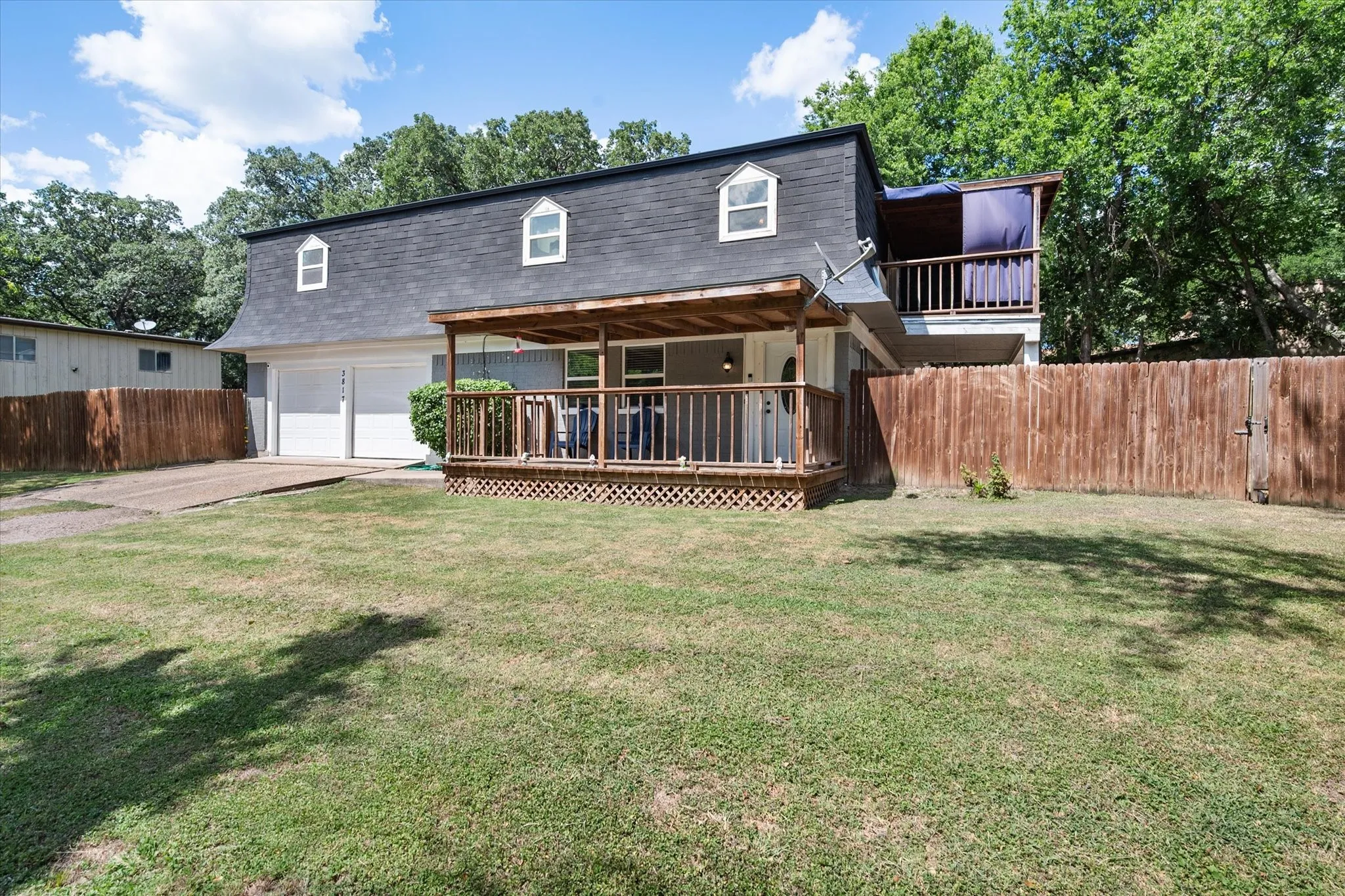 Single Family Residence For Sale in Navarro County , 3817 NW County Road 0010, Corsicana, Texas 75110, 4 Bedroom, 3 Bathroom, 2 Garage spaces, 1,943 Sqft, built in 1978, mls#21327324, Real Estate Agent in Corsicana, Homes For Sale in Navarro county, Homes For Sale in Corsicana, Realtor in Corsicana Texas, Real Estate Brokerage Independent Realty Texas, Luminita Cordes Realtor