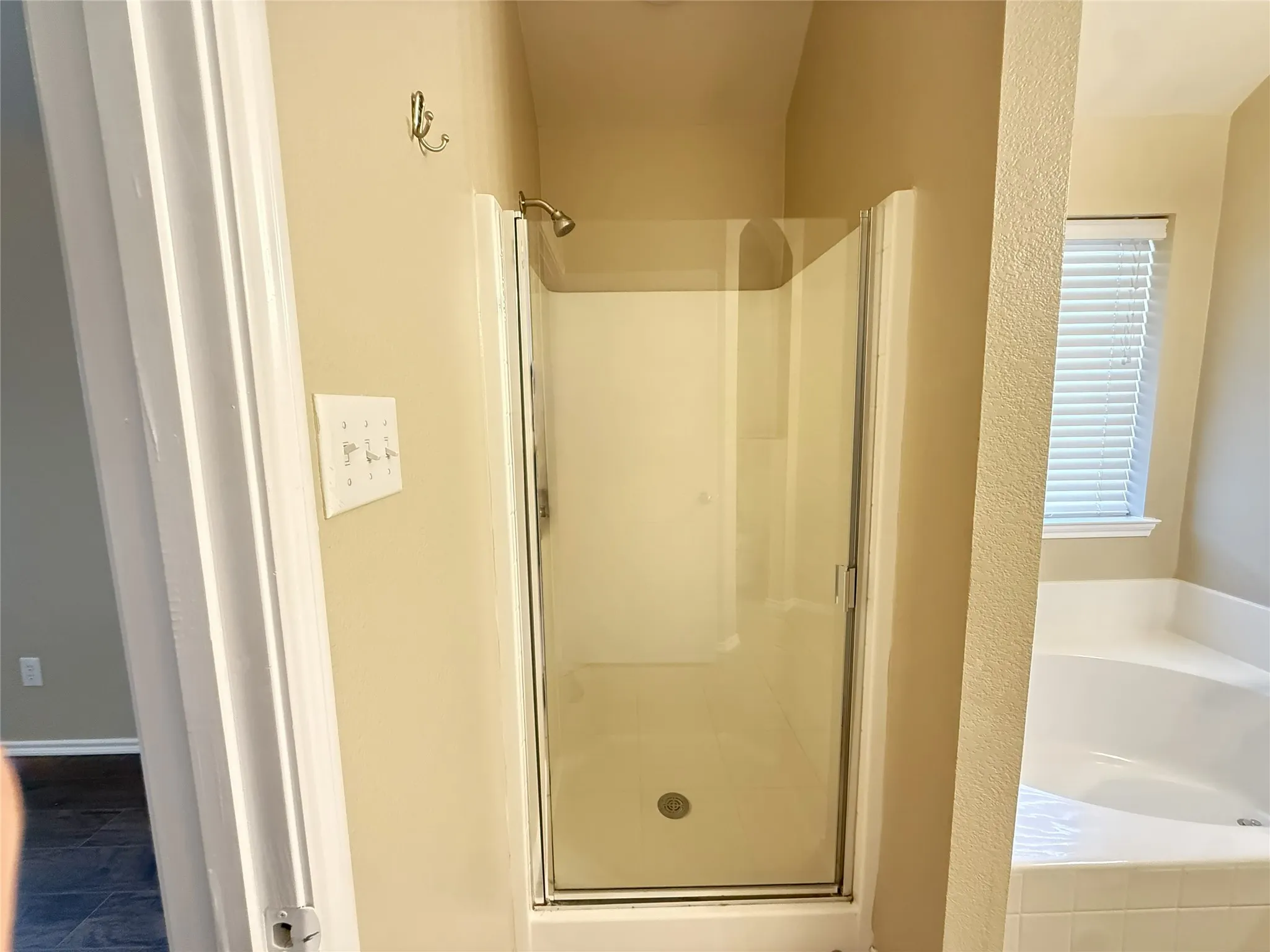 Single Family Residence For Rent in Denton County , 2808 Appaloosa Court, Little Elm, Texas 75068, 4 Bedroom, 2 Bathroom, 2 Garage spaces, 2,125 Sqft, built in 2007, mls#21328818, Real Estate Agent in Little Elm, Homes For Rent in Denton county, Homes For Rent in Little Elm, Realtor in Little Elm Texas, Real Estate Brokerage Independent Realty Texas, Luminita Cordes Realtor