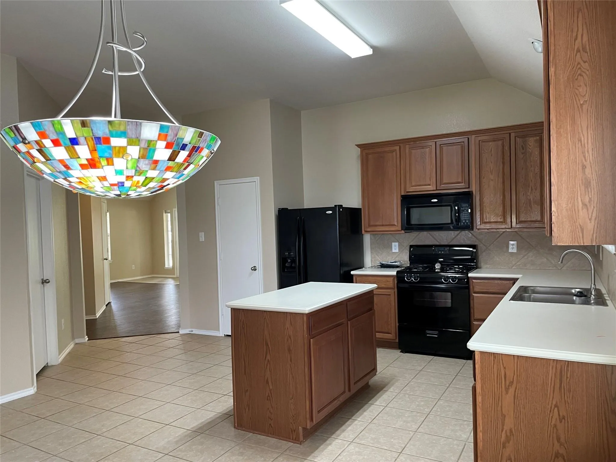 Single Family Residence For Rent in Denton County , 2808 Appaloosa Court, Little Elm, Texas 75068, 4 Bedroom, 2 Bathroom, 2 Garage spaces, 2,125 Sqft, built in 2007, mls#21328818, Real Estate Agent in Little Elm, Homes For Rent in Denton county, Homes For Rent in Little Elm, Realtor in Little Elm Texas, Real Estate Brokerage Independent Realty Texas, Luminita Cordes Realtor
