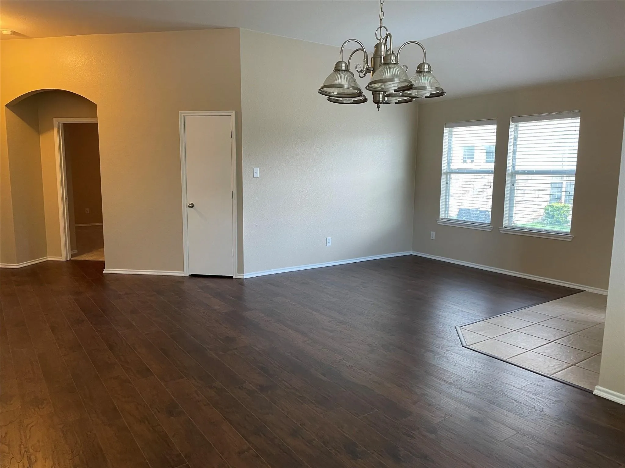 Single Family Residence For Rent in Denton County , 2808 Appaloosa Court, Little Elm, Texas 75068, 4 Bedroom, 2 Bathroom, 2 Garage spaces, 2,125 Sqft, built in 2007, mls#21328818, Real Estate Agent in Little Elm, Homes For Rent in Denton county, Homes For Rent in Little Elm, Realtor in Little Elm Texas, Real Estate Brokerage Independent Realty Texas, Luminita Cordes Realtor
